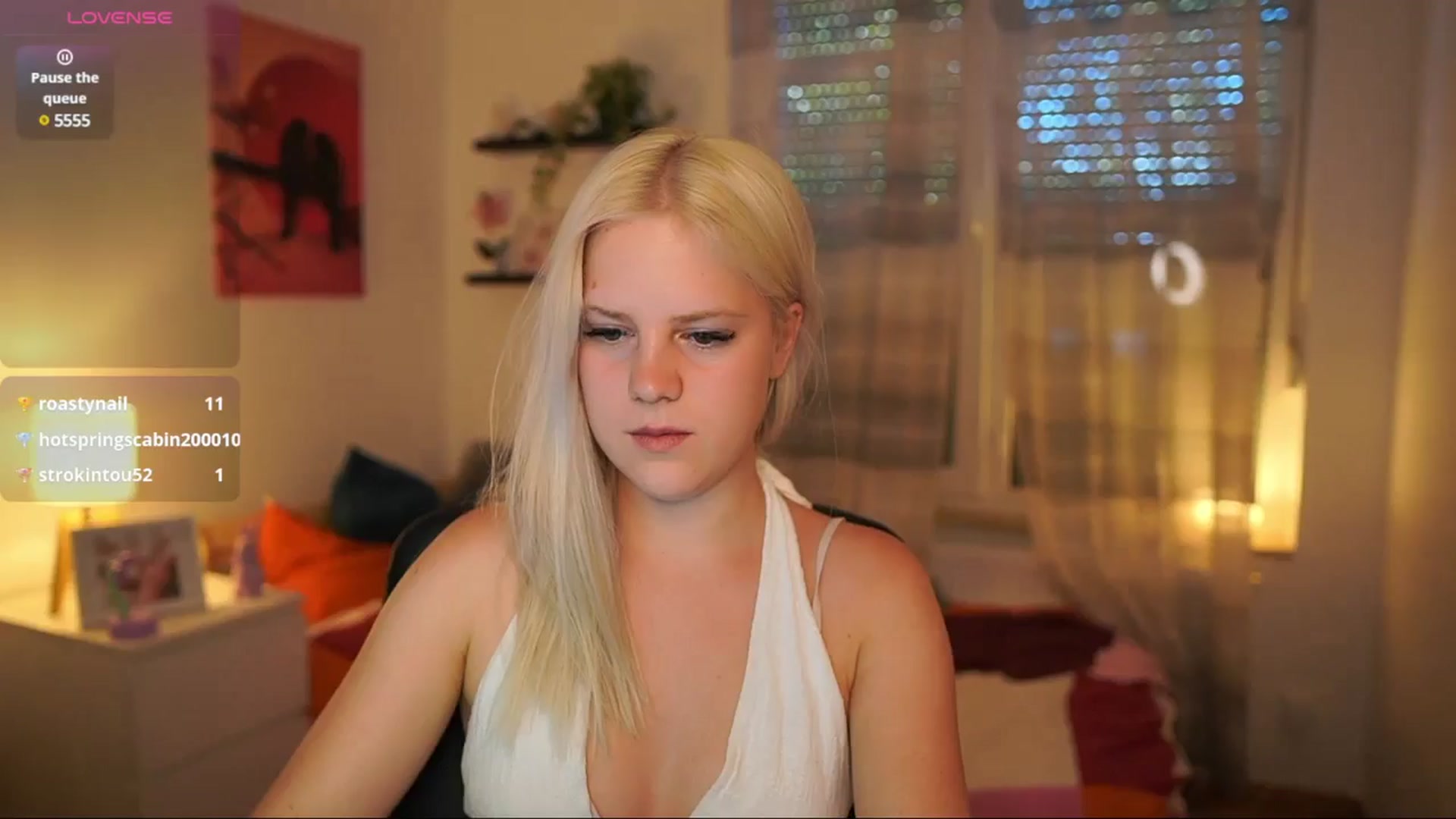 Gallery image thumbnail from Merrilyn__'s myfreecams stream on, 07/18/2025, 16:55 image 1 of 20