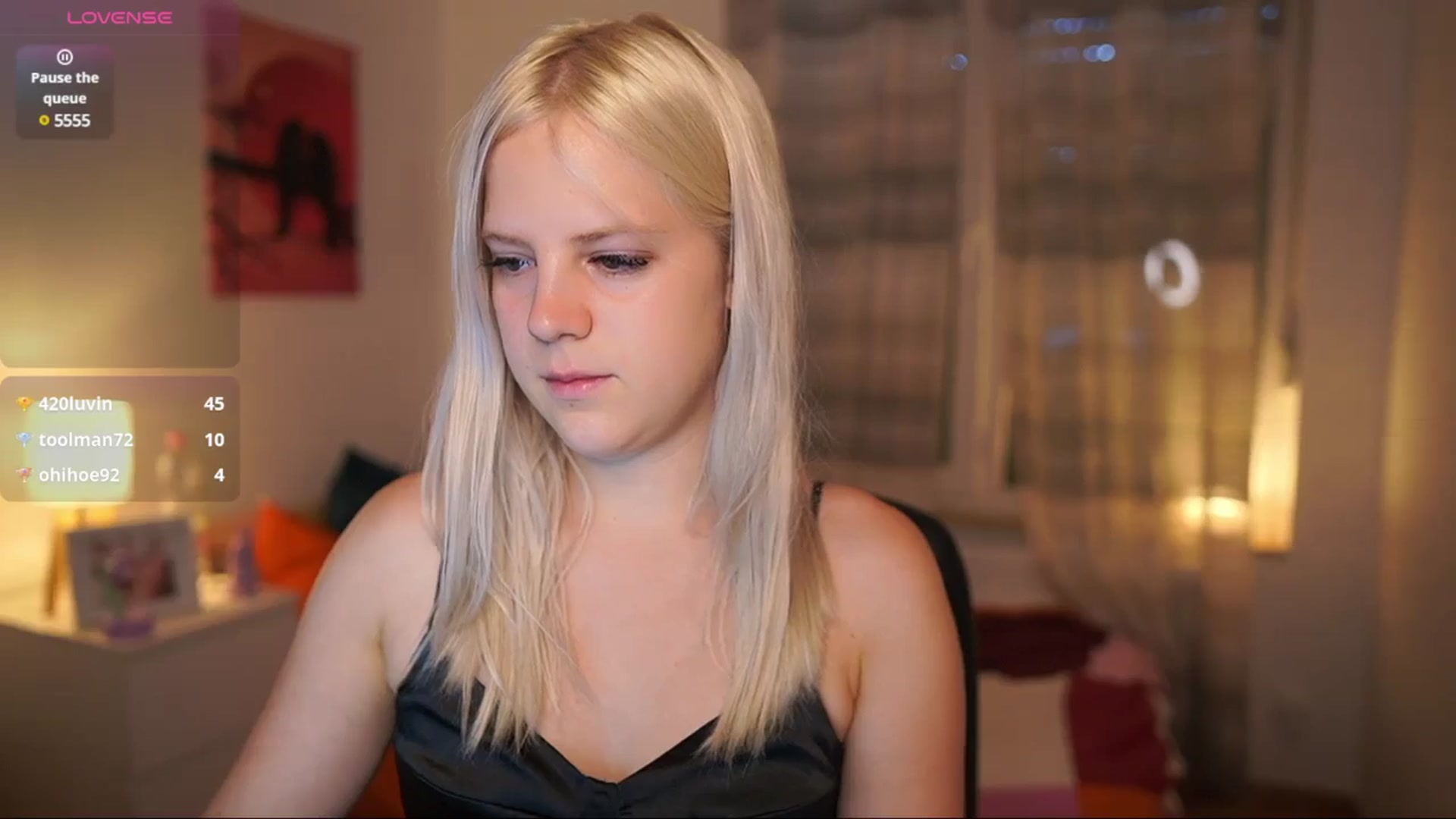 Gallery image thumbnail from Merrilyn__'s myfreecams stream on, 07/21/2025, 14:08 image 14 of 20