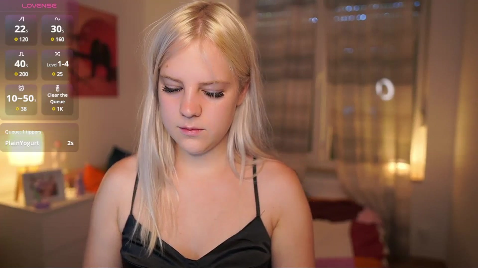 Gallery image thumbnail from Merrilyn__'s myfreecams stream on, 07/21/2025, 14:08 image 10 of 20