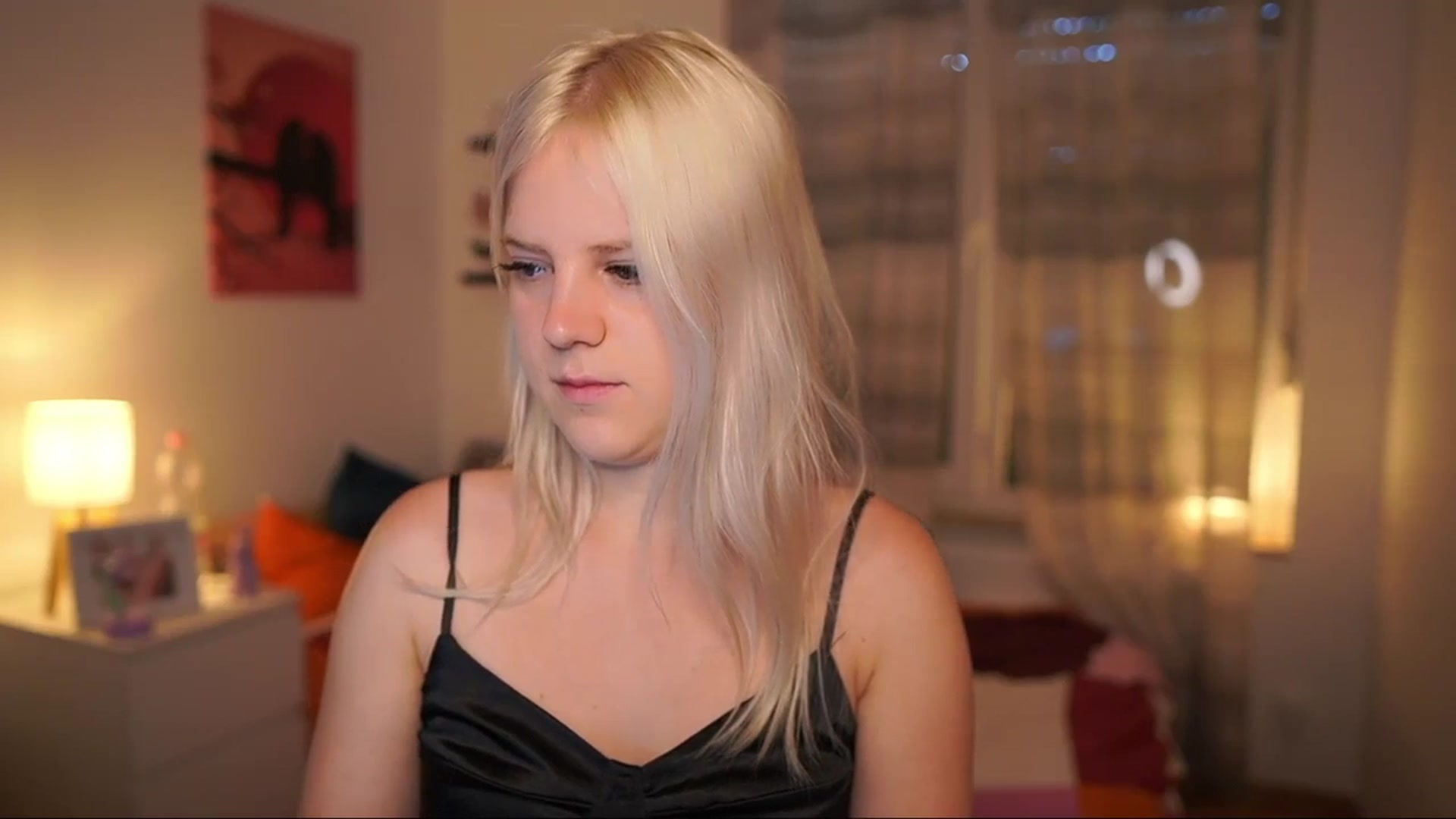 Gallery image thumbnail from Merrilyn__'s myfreecams stream on, 07/21/2025, 15:01 image 3 of 20