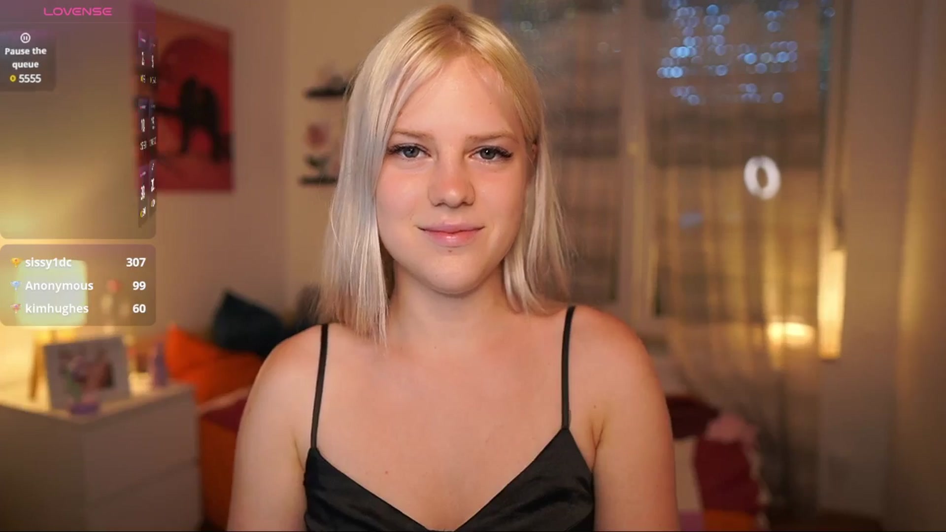 Gallery image thumbnail from Merrilyn__'s myfreecams stream on, 07/21/2025, 17:56 image 6 of 20