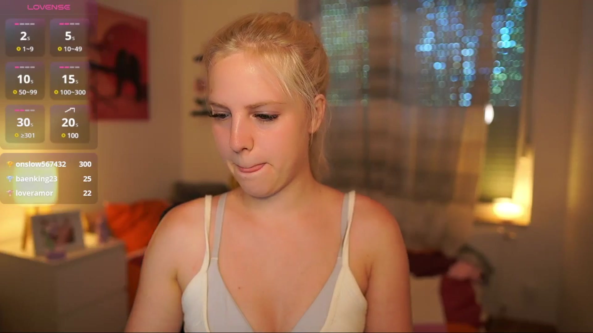 Gallery image thumbnail from Merrilyn__'s myfreecams stream on, 07/23/2025, 14:06 image 18 of 20