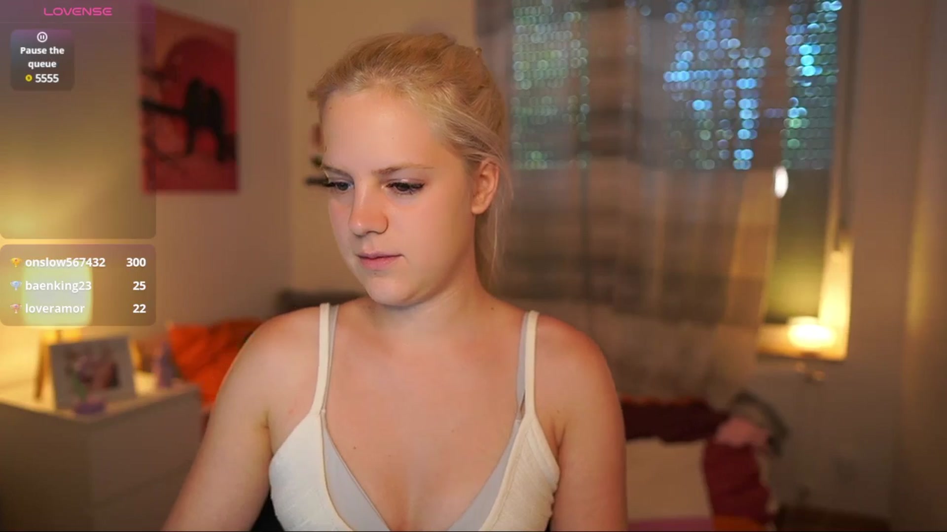 Gallery image thumbnail from Merrilyn__'s myfreecams stream on, 07/23/2025, 15:23 image 2 of 20