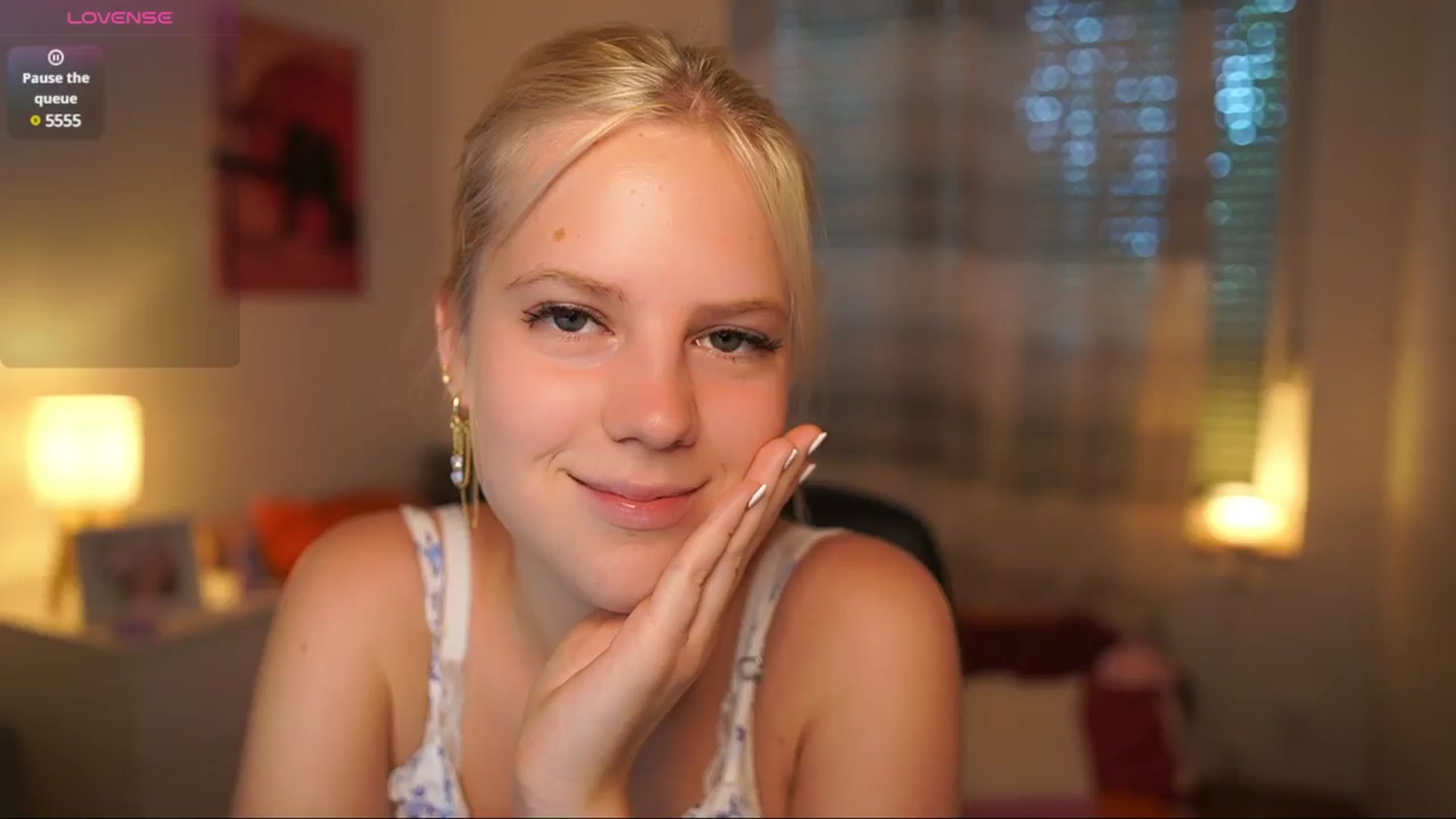 Gallery image thumbnail from Merrilyn__'s myfreecams stream on, 07/29/2025, 14:44 image 16 of 20