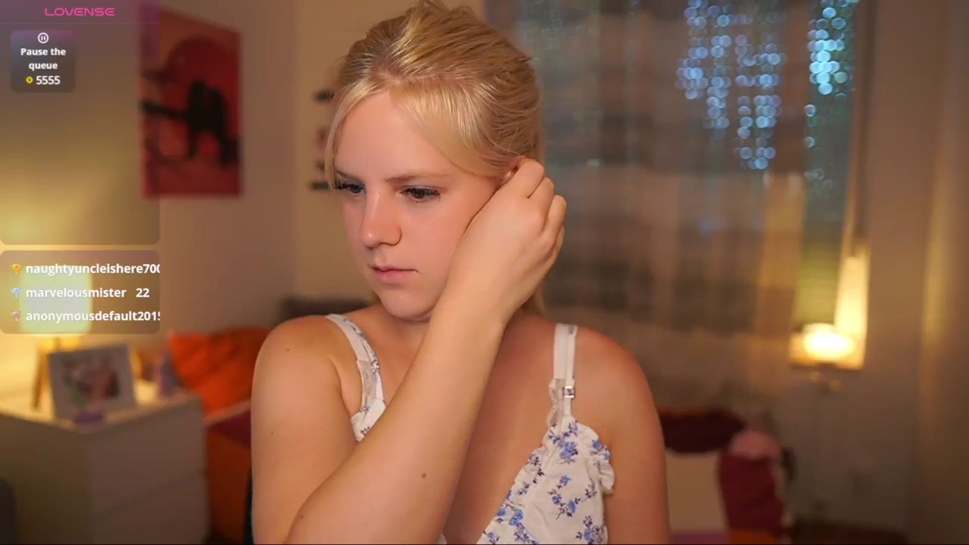 Gallery image thumbnail from Merrilyn__'s myfreecams stream on, 07/29/2025, 16:59 image 9 of 20