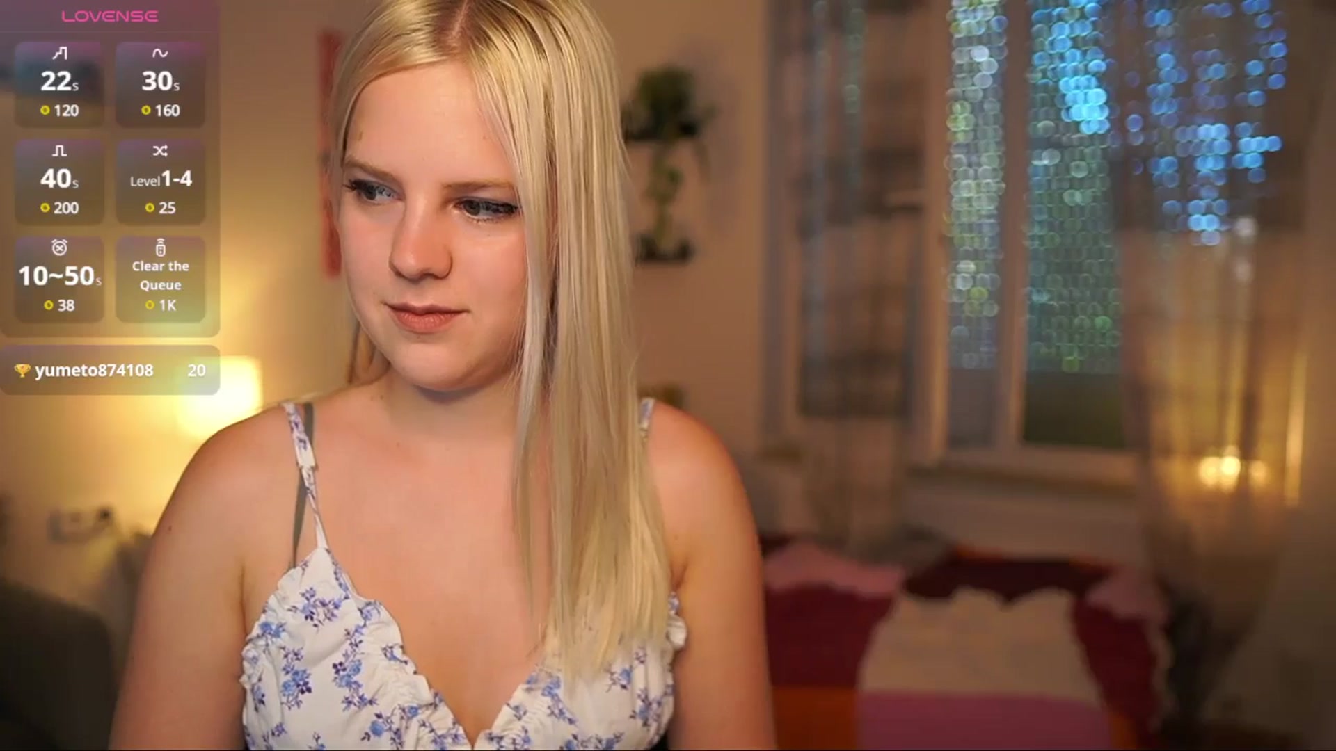 Gallery image thumbnail from Merrilyn__'s myfreecams stream on, 08/04/2025, 16:21 image 14 of 20