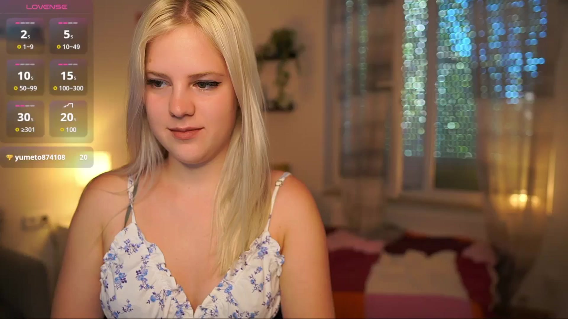 Gallery image thumbnail from Merrilyn__'s myfreecams stream on, 08/04/2025, 16:21 image 1 of 20