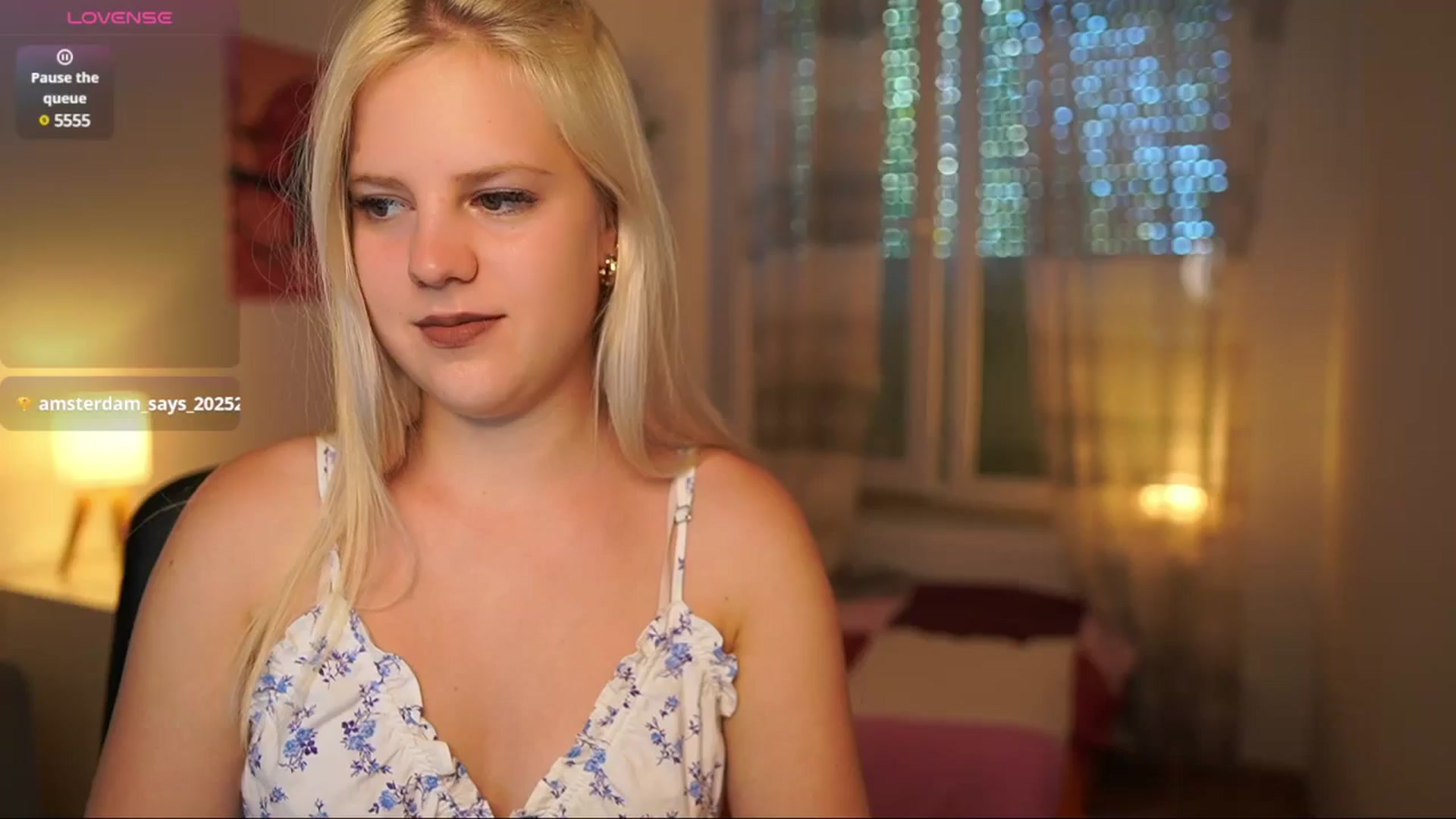 Gallery image thumbnail from Merrilyn__'s myfreecams stream on, 08/06/2025, 15:18 image 1 of 20