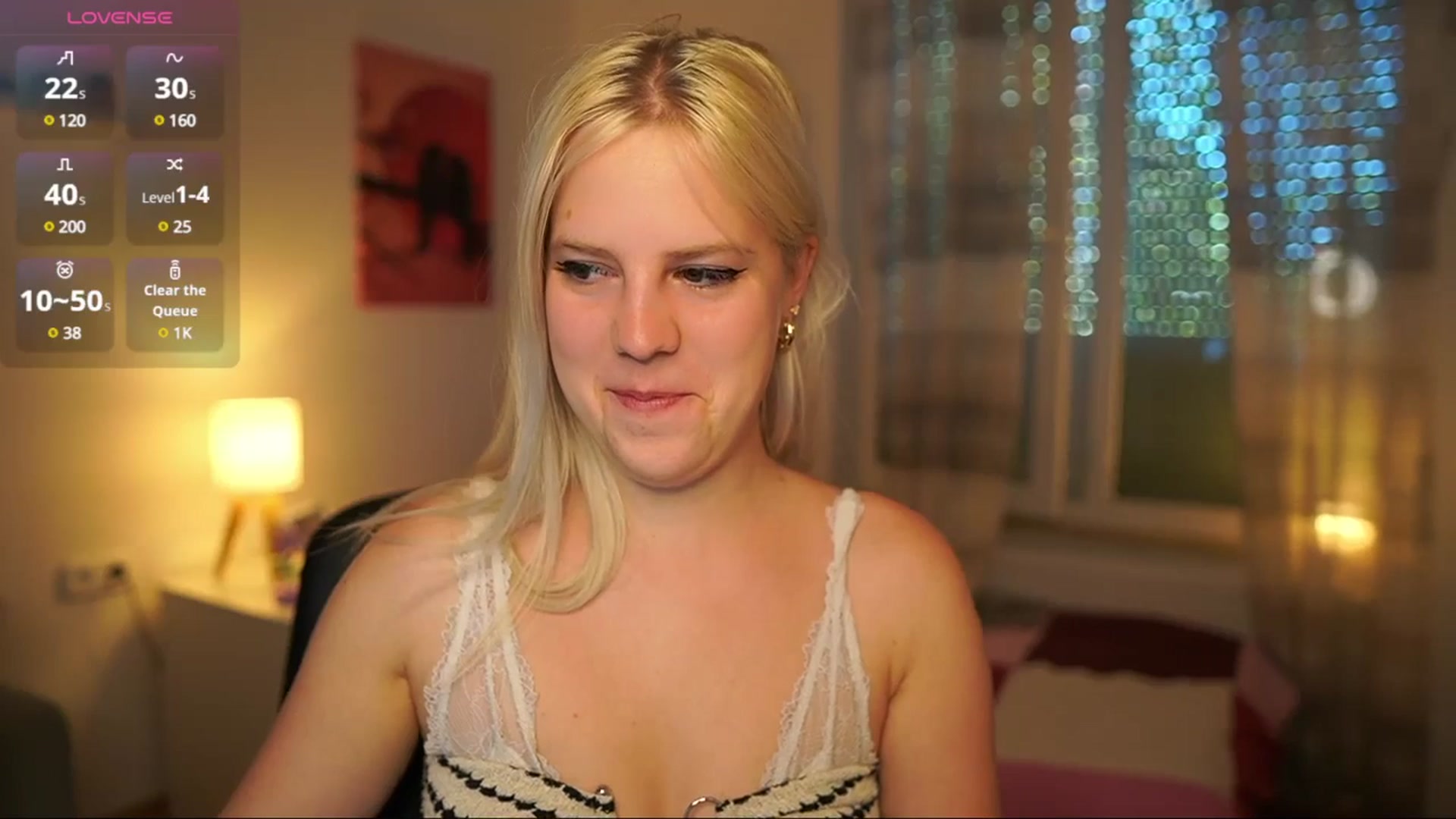 Gallery image thumbnail from Merrilyn__'s myfreecams stream on, 08/07/2025, 14:32 image 16 of 20