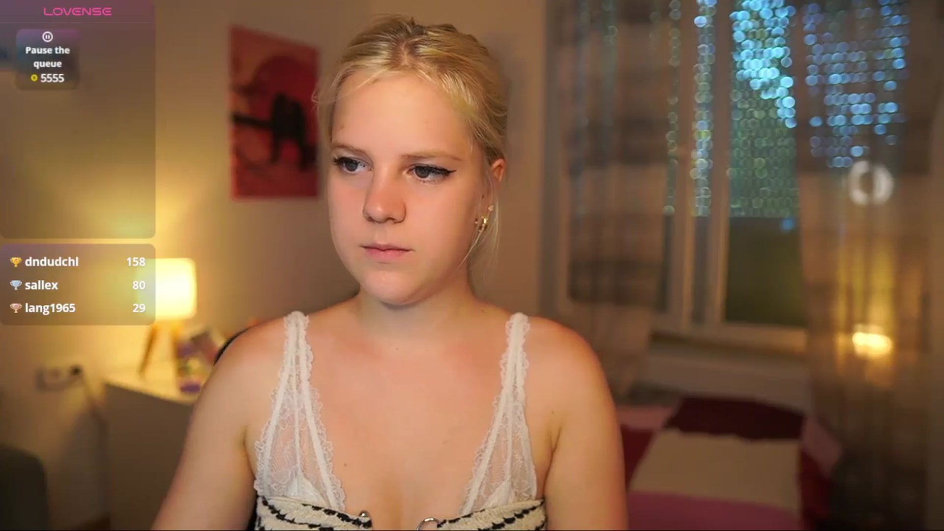 Gallery image thumbnail from Merrilyn__'s myfreecams stream on, 08/07/2025, 16:36 image 13 of 20