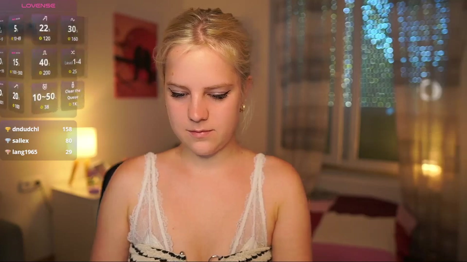 Gallery image thumbnail from Merrilyn__'s myfreecams stream on, 08/07/2025, 16:36 image 11 of 20