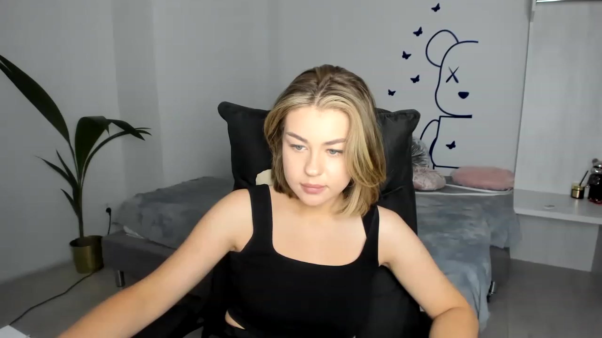 Gallery image thumbnail from MerryBerries's myfreecams stream on, 06/11/2023, 19:03 image 20 of 20