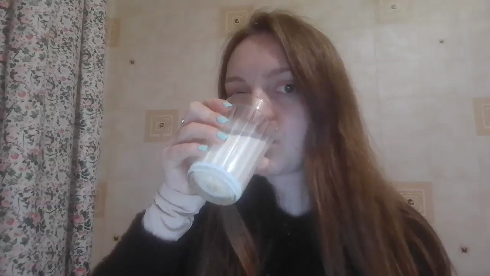 Gallery image thumbnail from MerryBerry's myfreecams stream on, 04/28/2026, 20:37 image 12 of 20