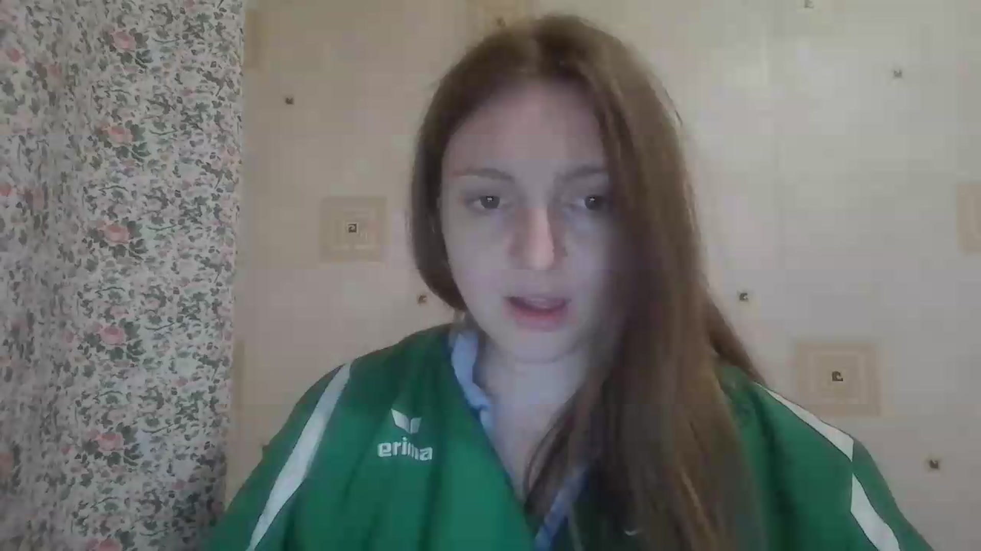 Gallery image thumbnail from MerryBerry's myfreecams stream on, 05/27/2026, 19:41 image 16 of 20