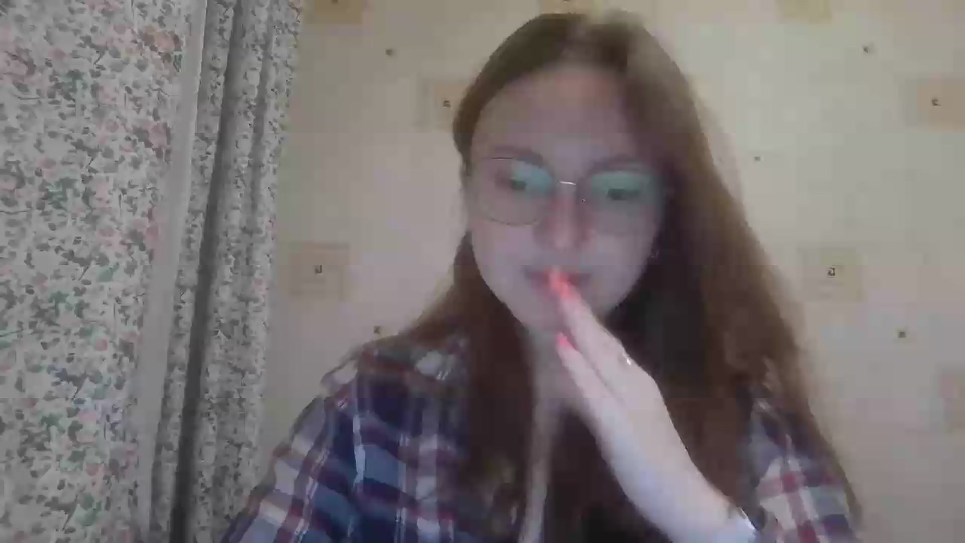 Gallery image thumbnail from MerryBerry's myfreecams stream on, 07/20/2026, 19:32 image 1 of 20