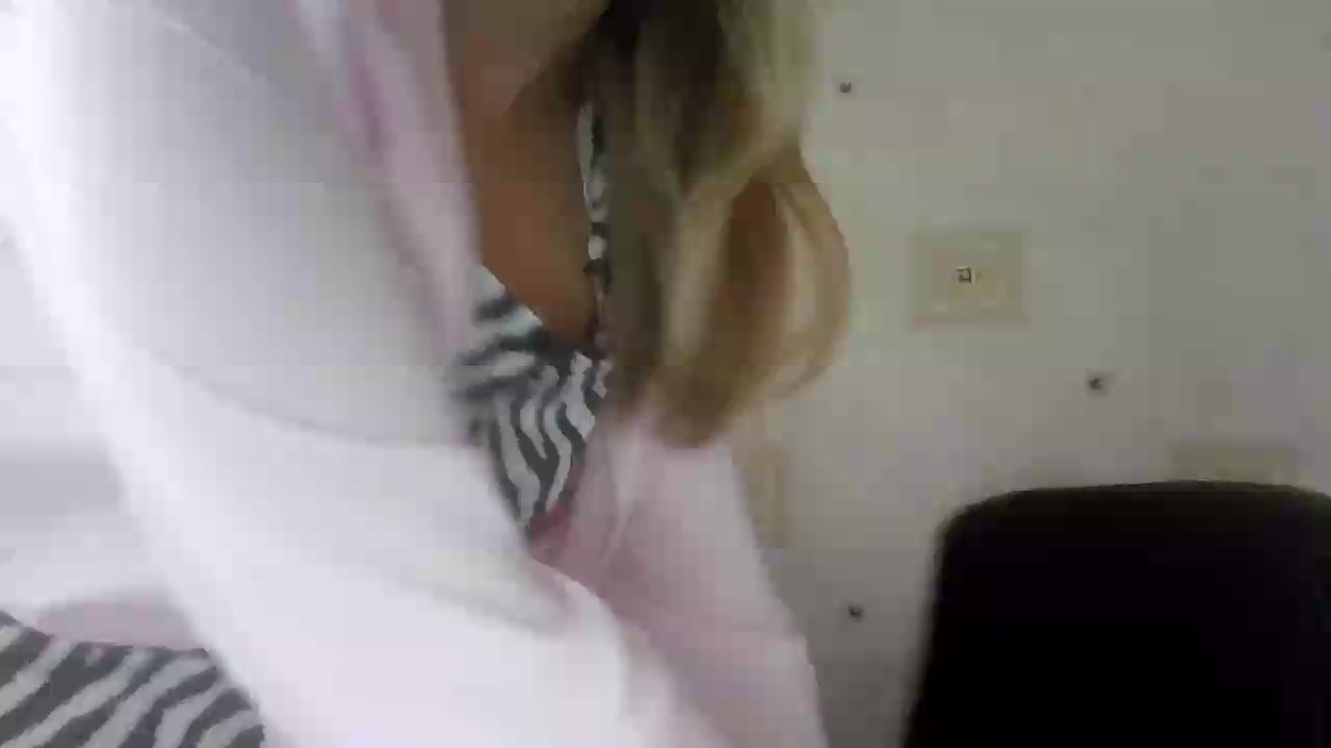 Gallery image thumbnail from MerryBerry's myfreecams stream on, 08/21/2026, 09:31 image 13 of 20