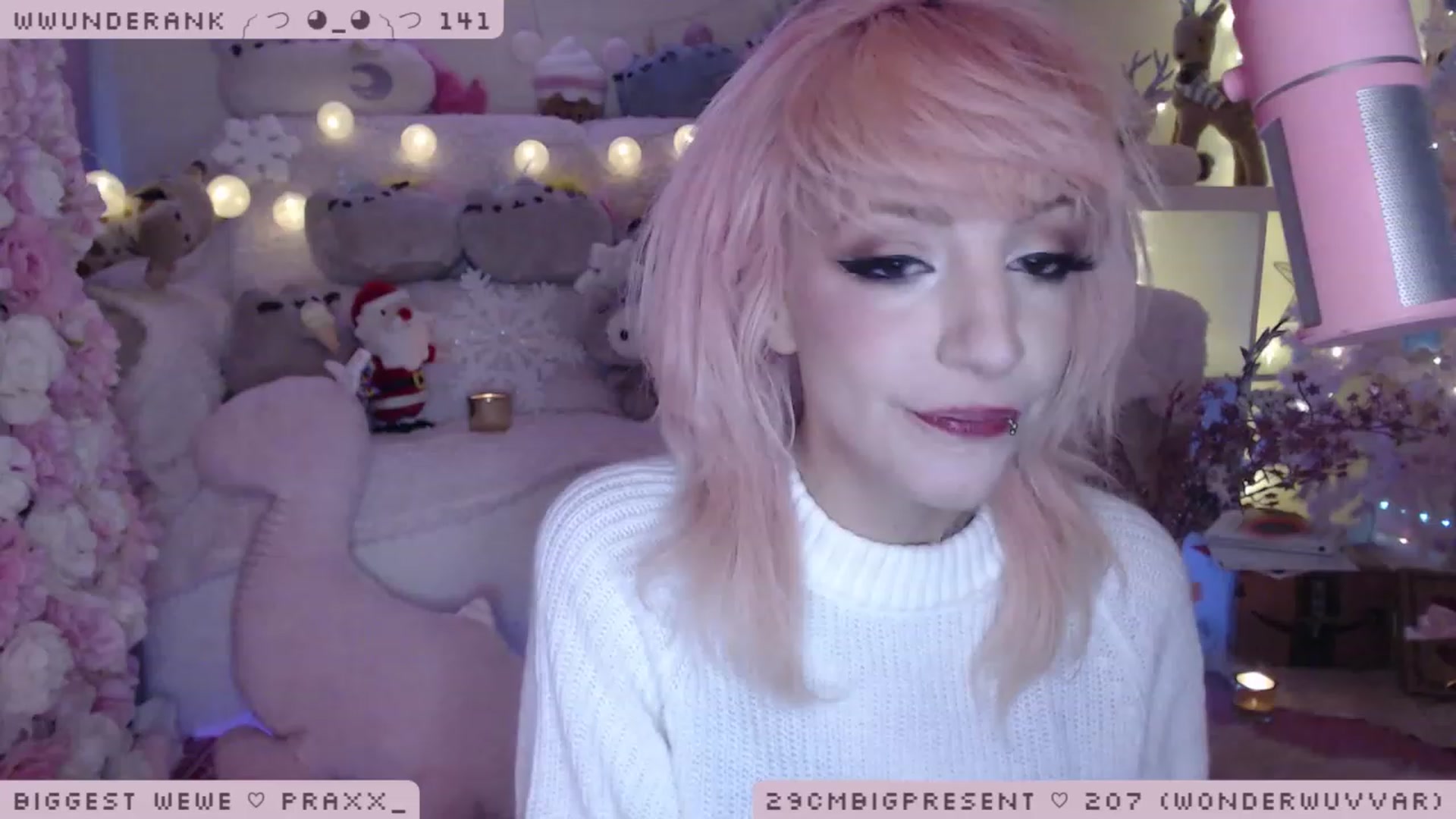 Gallery image thumbnail from MerryBishmas's myfreecams stream on, 12/16/2022, 02:20 image 8 of 20
