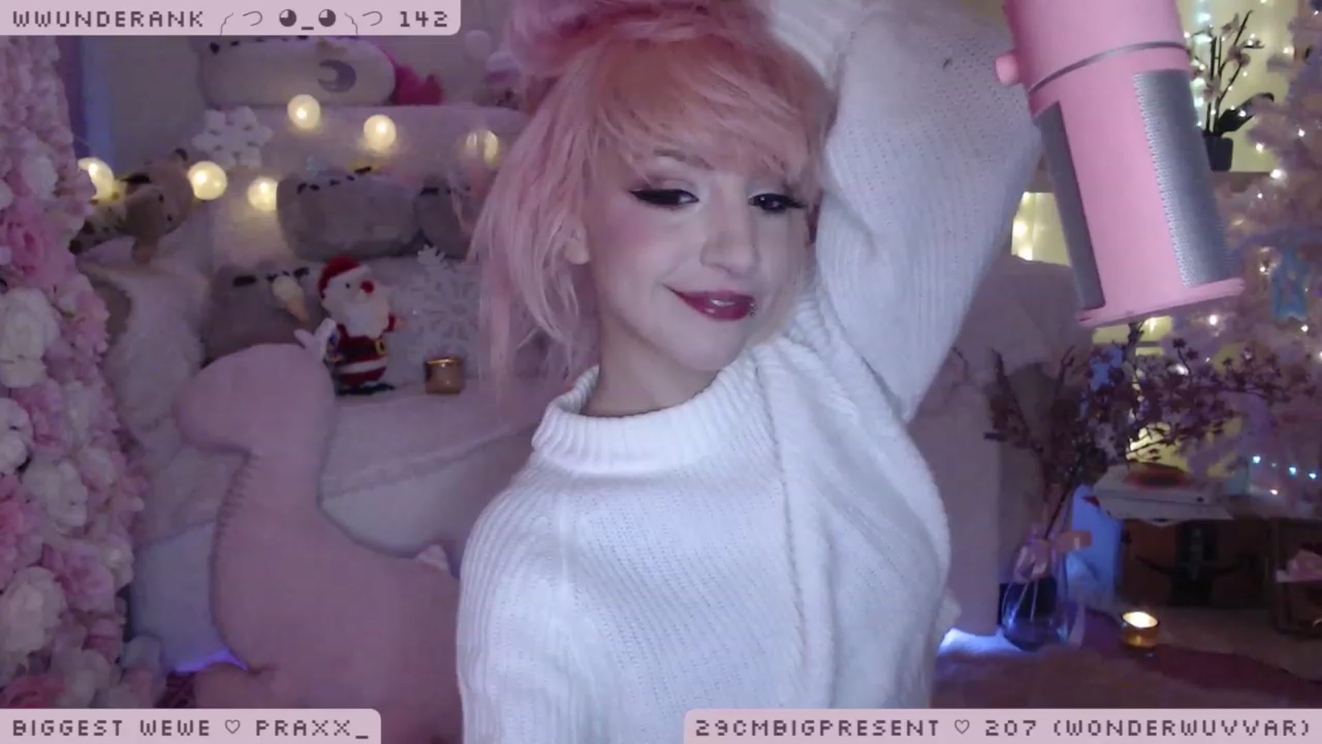 Gallery image thumbnail from MerryBishmas's myfreecams stream on, 12/16/2022, 02:20 image 9 of 20