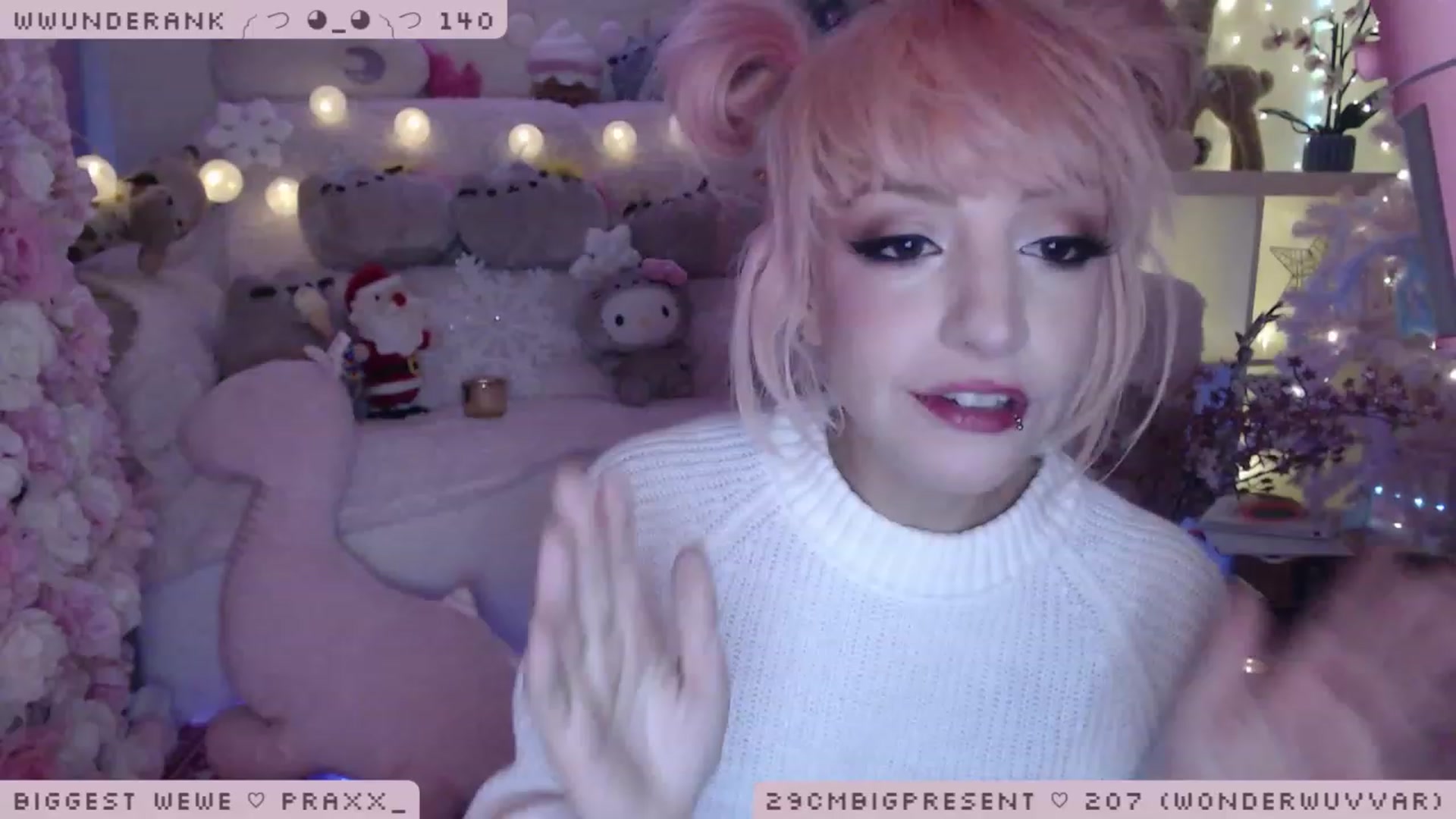 Gallery image thumbnail from MerryBishmas's myfreecams stream on, 12/16/2022, 02:20 image 3 of 20