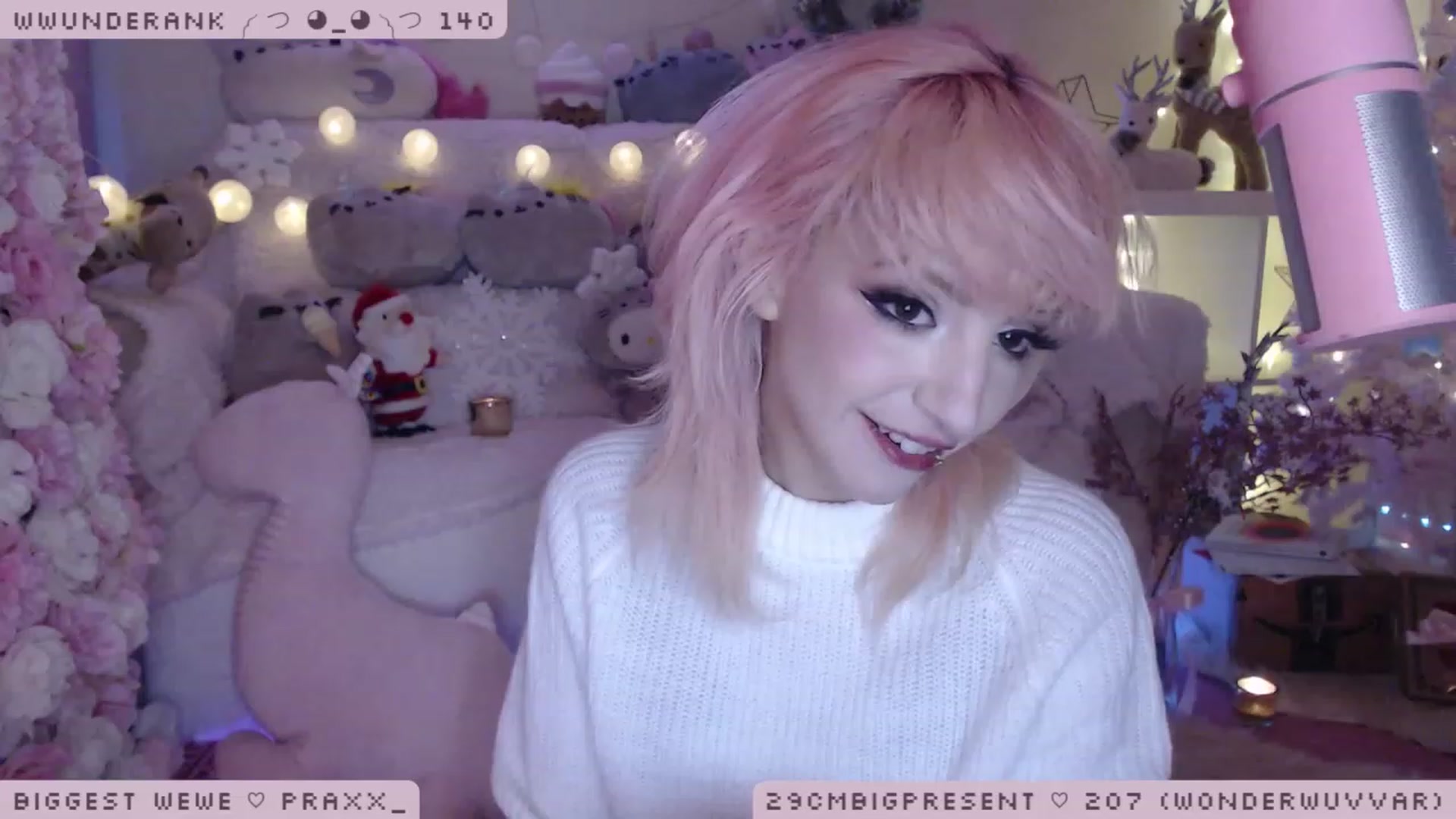 Gallery image thumbnail from MerryBishmas's myfreecams stream on, 12/16/2022, 02:20 image 7 of 20