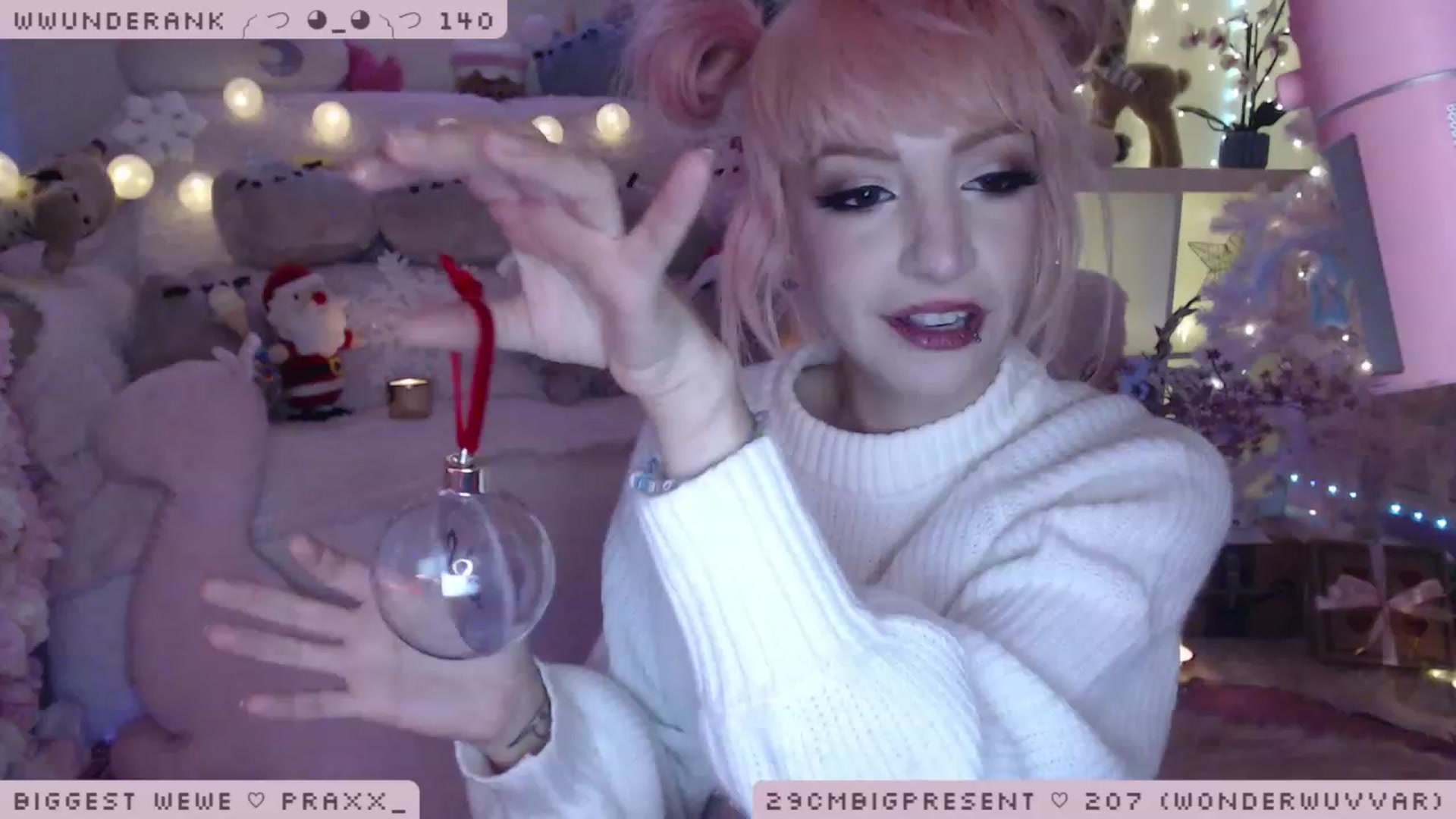 Gallery image thumbnail from MerryBishmas's myfreecams stream on, 12/16/2022, 02:45 image 3 of 20