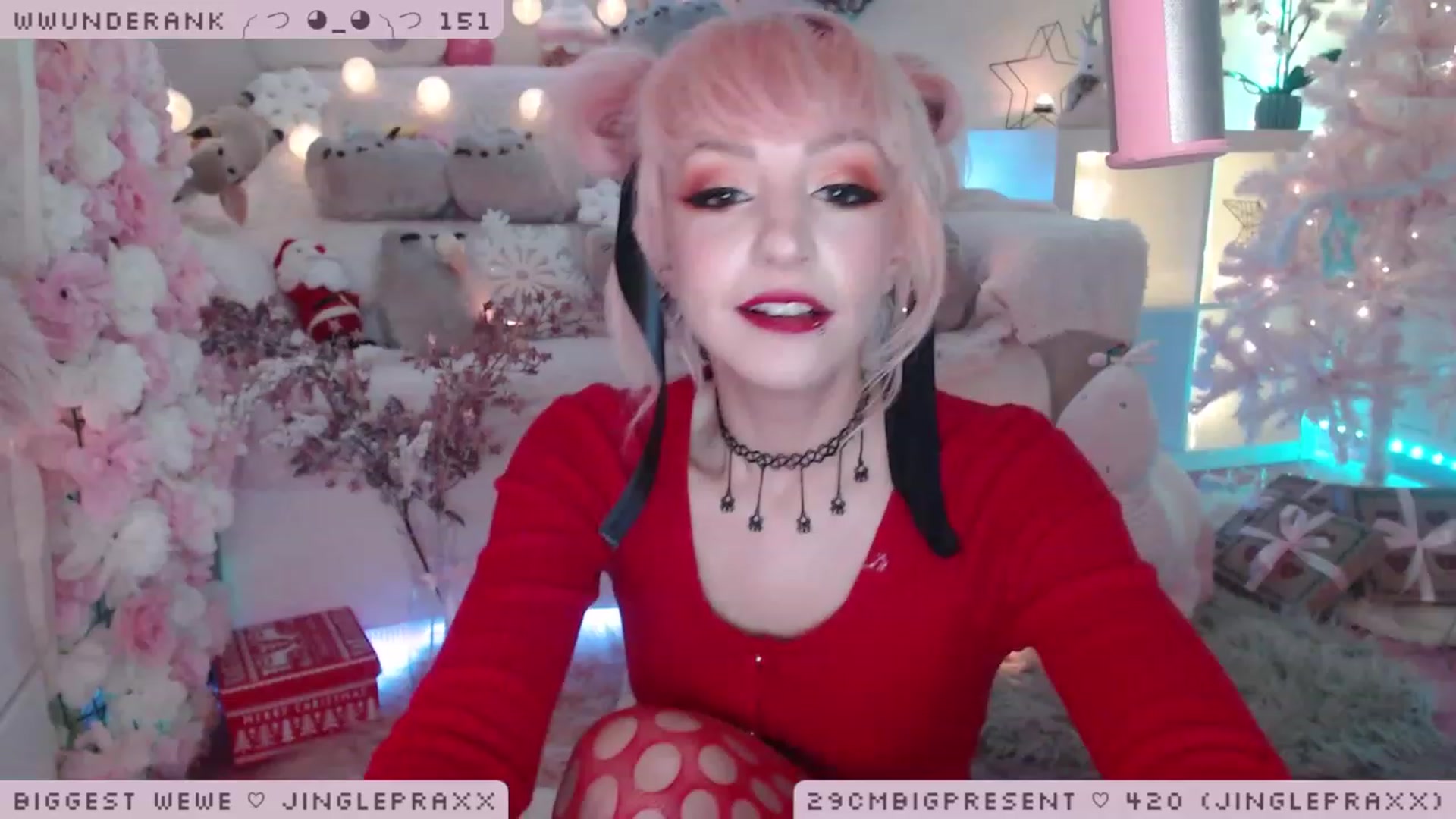 Gallery image thumbnail from MerryBishmas's myfreecams stream on, 12/18/2022, 02:50 image 2 of 20