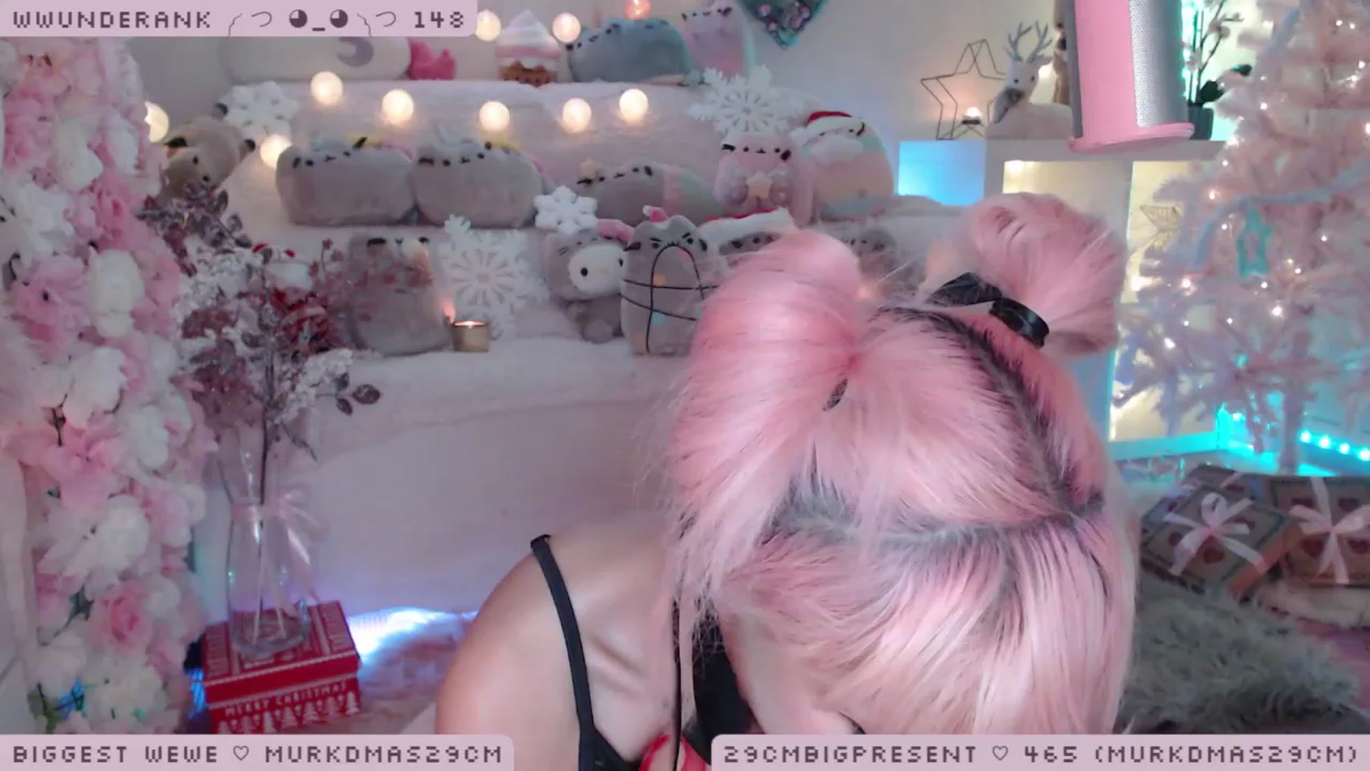 Gallery image thumbnail from MerryBishmas's myfreecams stream on, 12/18/2022, 02:50 image 19 of 20