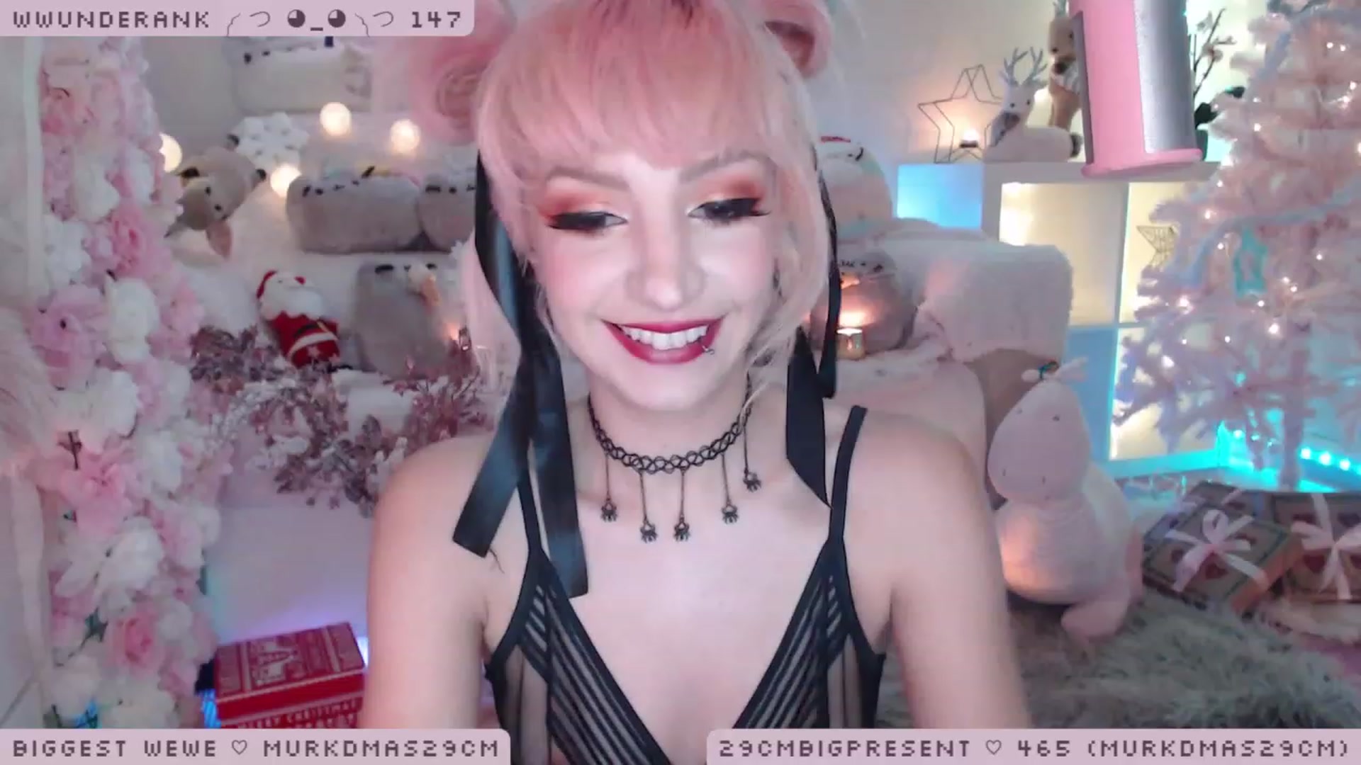 Gallery image thumbnail from MerryBishmas's myfreecams stream on, 12/18/2022, 02:50 image 11 of 20