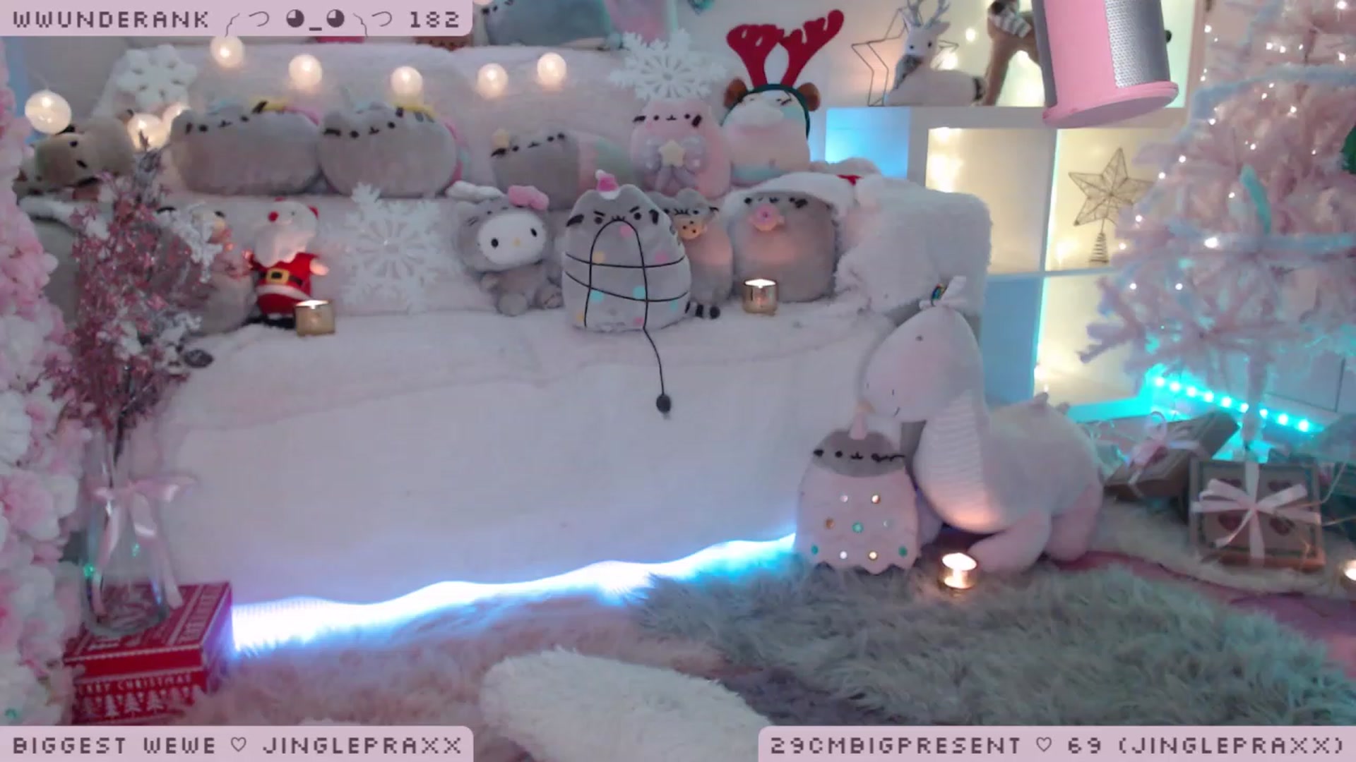 Gallery image thumbnail from MerryBishmas's myfreecams stream on, 12/21/2022, 03:07 image 2 of 20