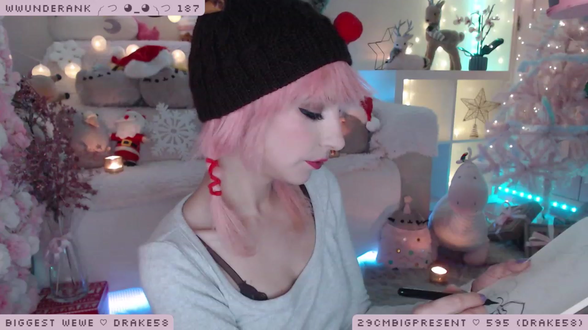 Gallery image thumbnail from MerryBishmas's myfreecams stream on, 12/22/2022, 02:29 image 11 of 20