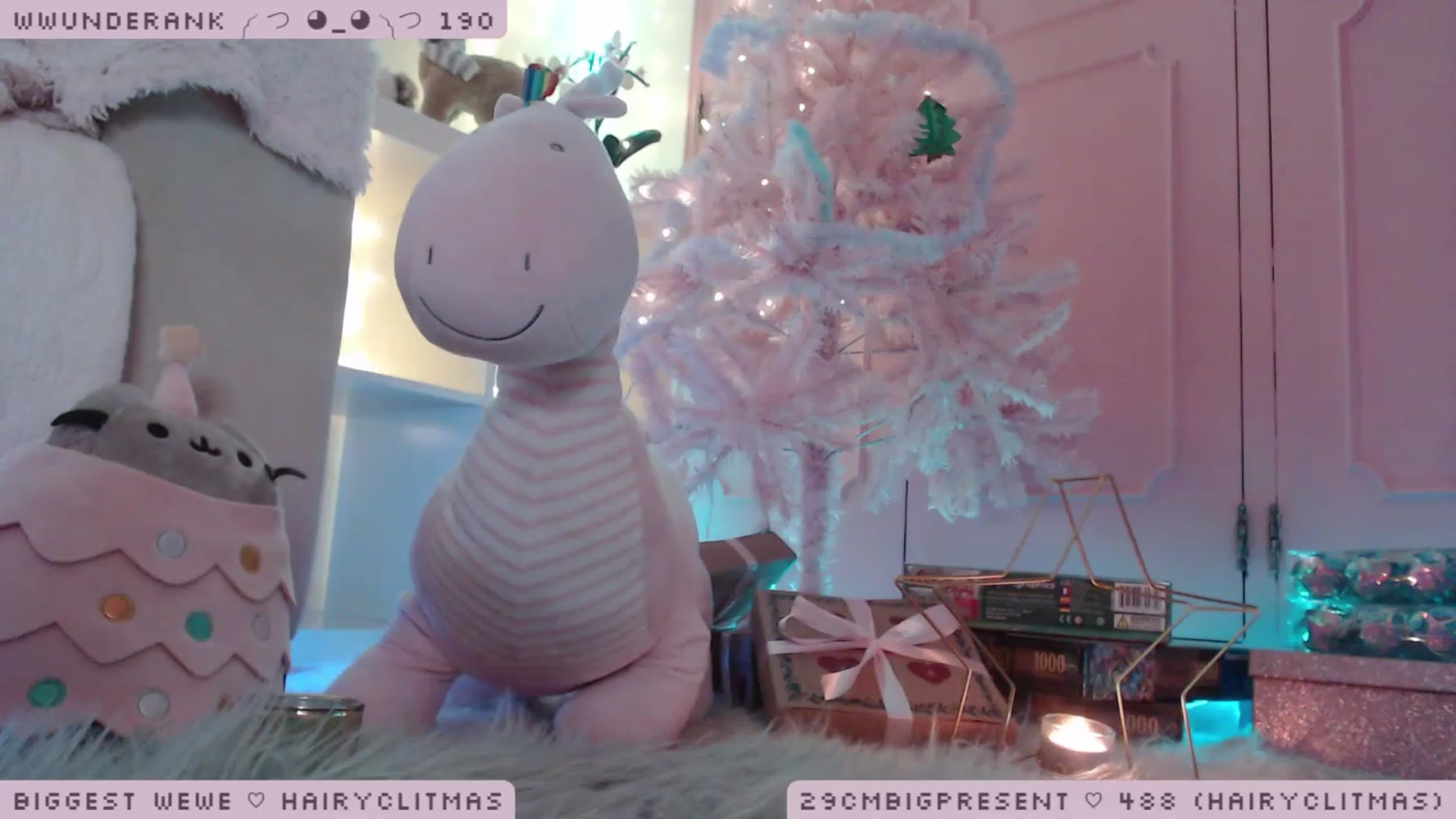 Gallery image thumbnail from MerryBishmas's myfreecams stream on, 12/23/2022, 24:12 image 18 of 20