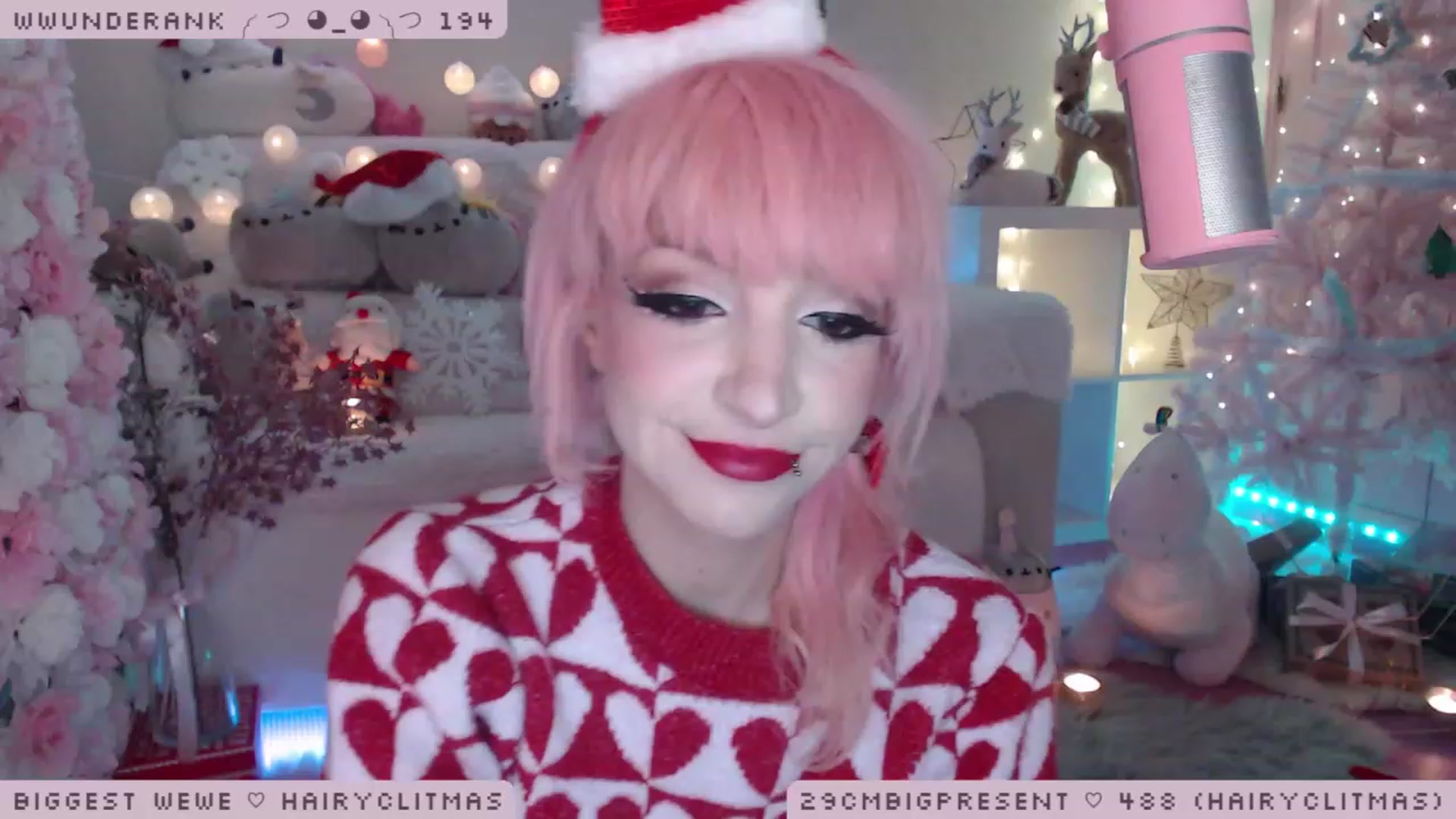 Gallery image thumbnail from MerryBishmas's myfreecams stream on, 12/23/2022, 24:12 image 5 of 20