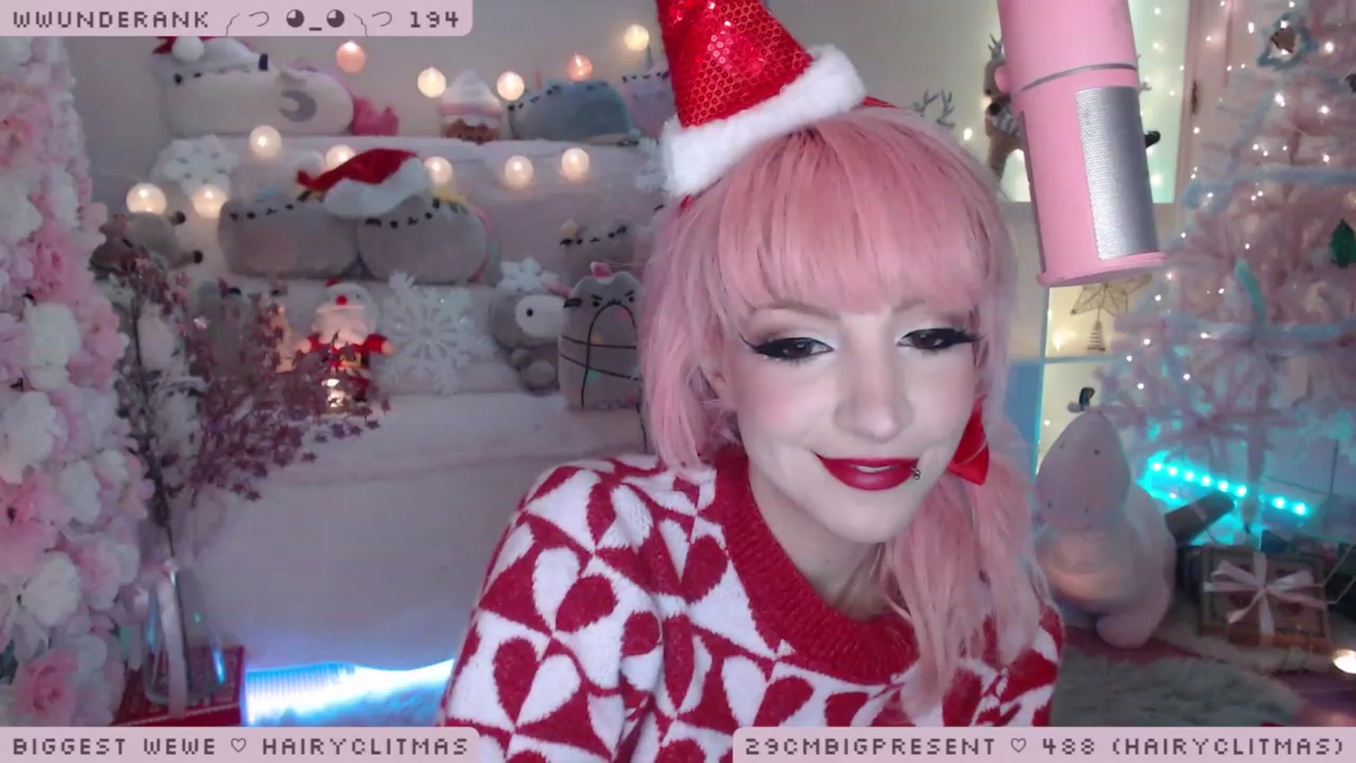 Gallery image thumbnail from MerryBishmas's myfreecams stream on, 12/23/2022, 24:12 image 3 of 20