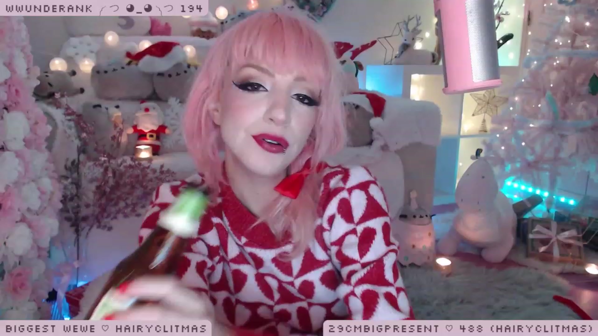 Gallery image thumbnail from MerryBishmas's myfreecams stream on, 12/23/2022, 24:49 image 3 of 20