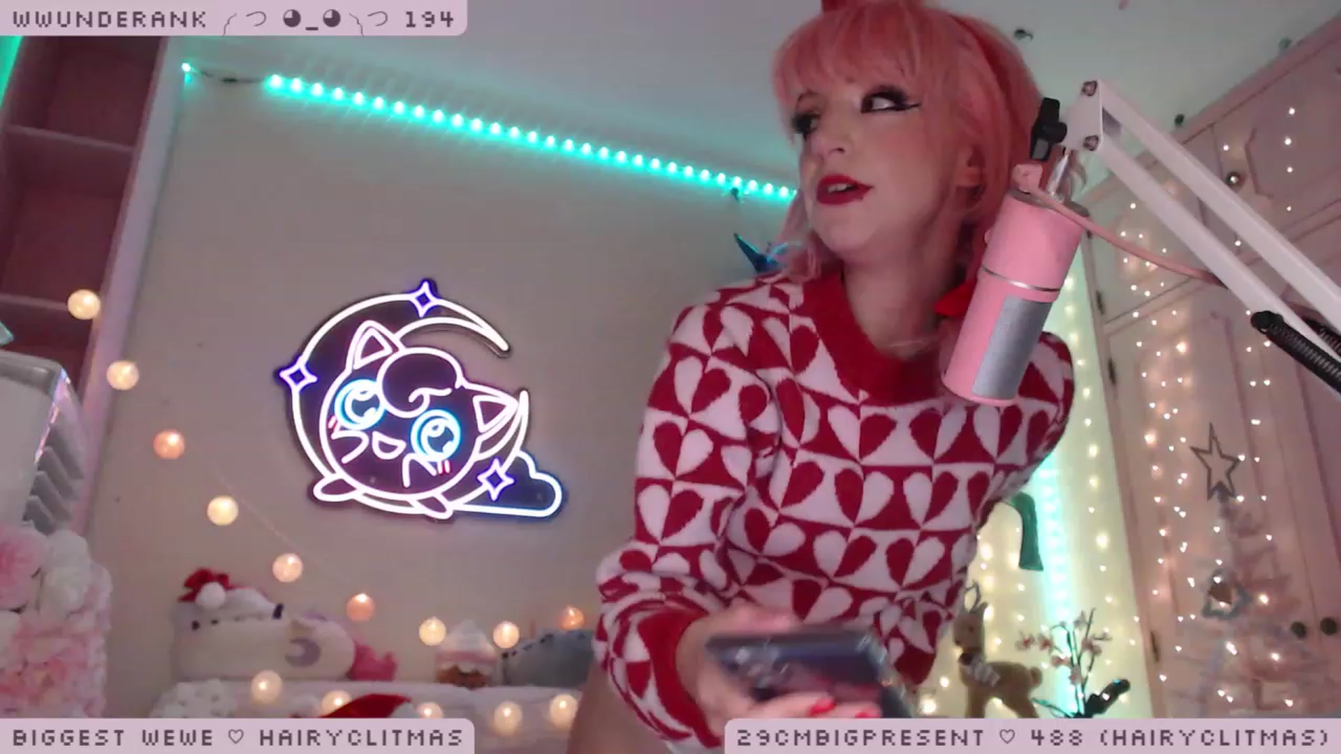 Gallery image thumbnail from MerryBishmas's myfreecams stream on, 12/23/2022, 24:49 image 7 of 20