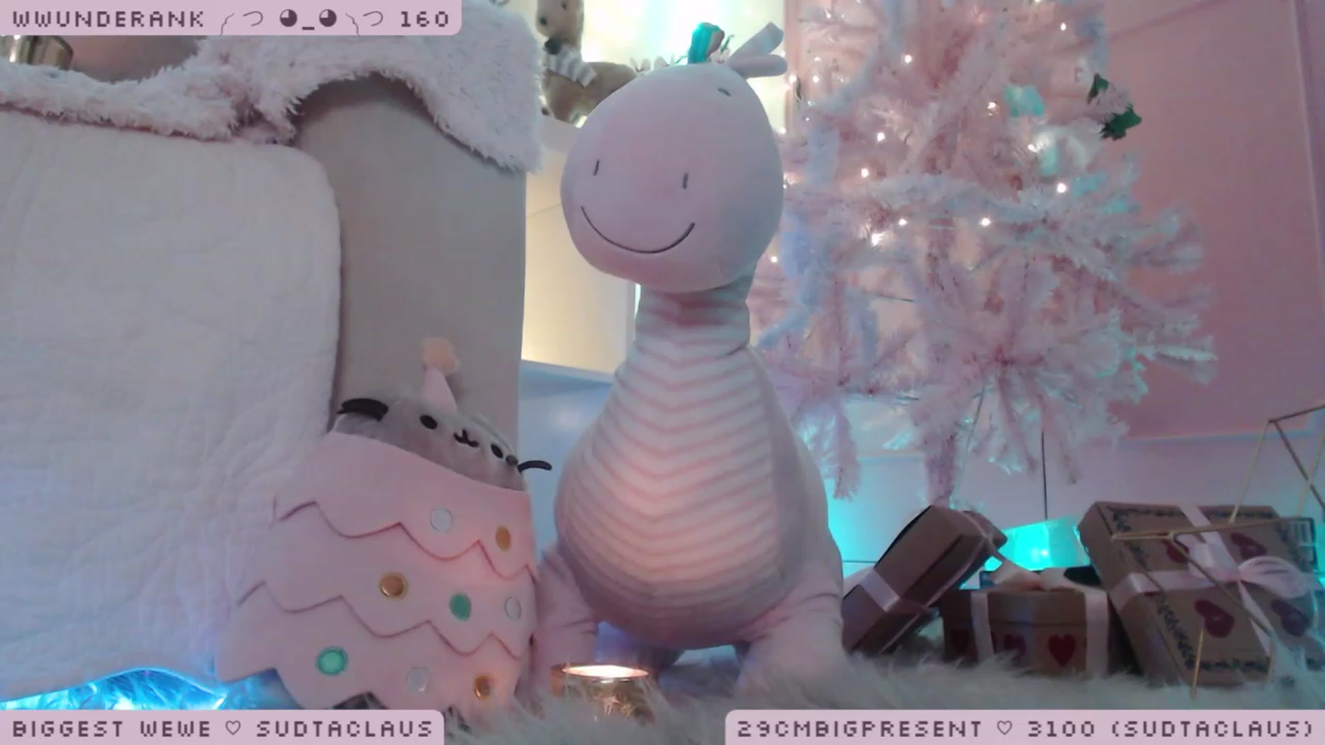 Gallery image thumbnail from MerryBishmas's myfreecams stream on, 12/26/2022, 03:25 image 13 of 20