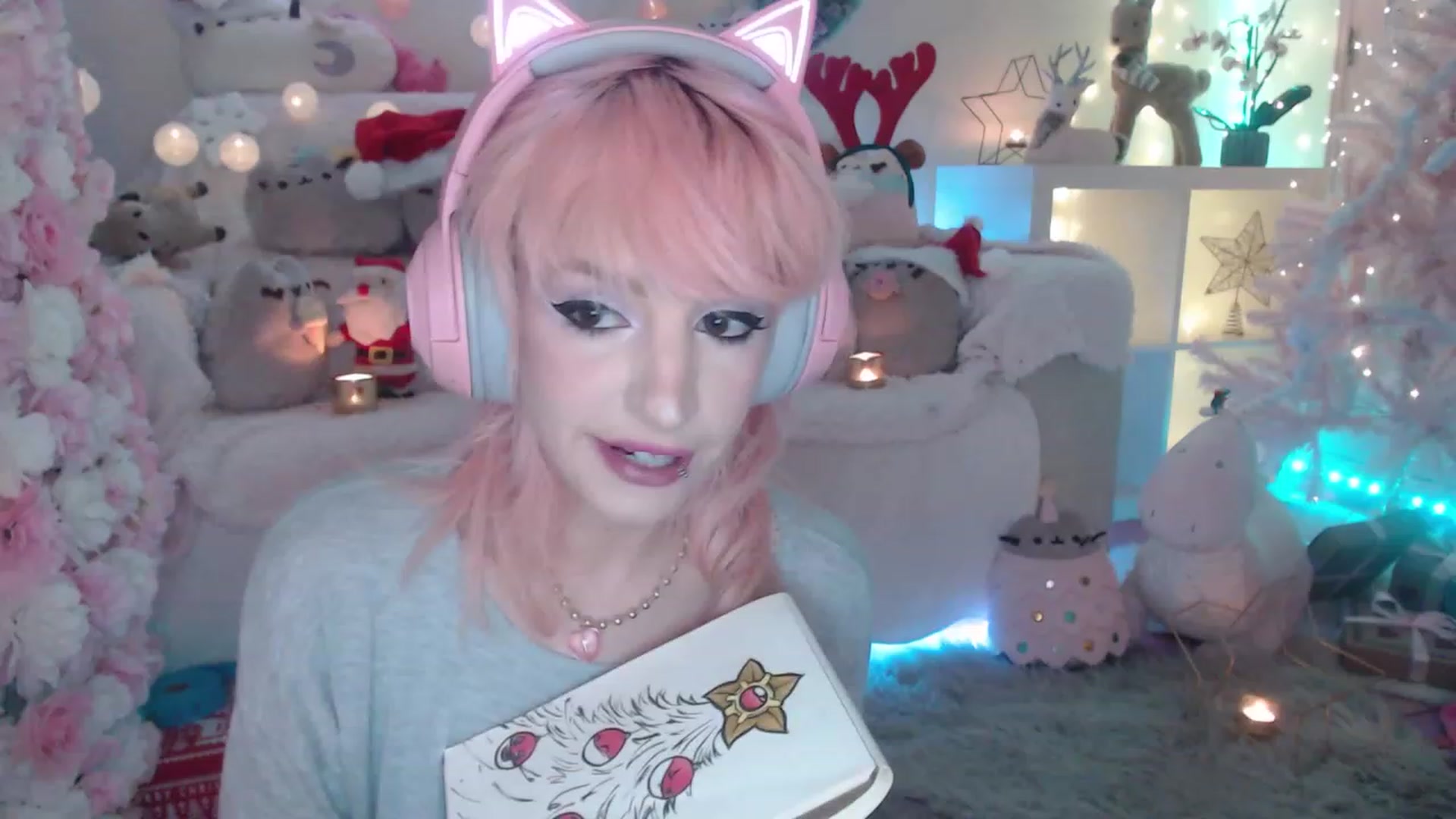 Gallery image thumbnail from MerryBishmas's myfreecams stream on, 12/27/2022, 02:10 image 13 of 20