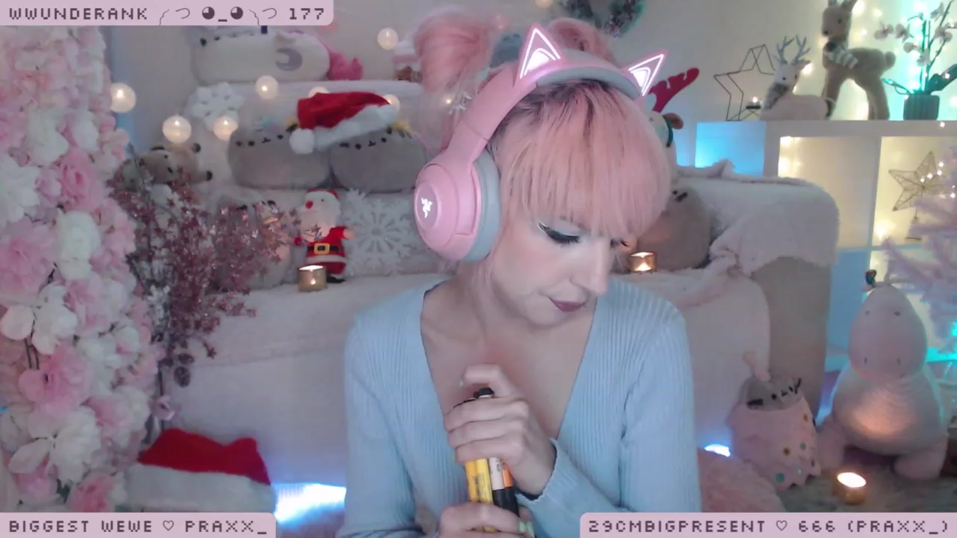 Gallery image thumbnail from MerryBishmas's myfreecams stream on, 12/29/2022, 02:07 image 14 of 20