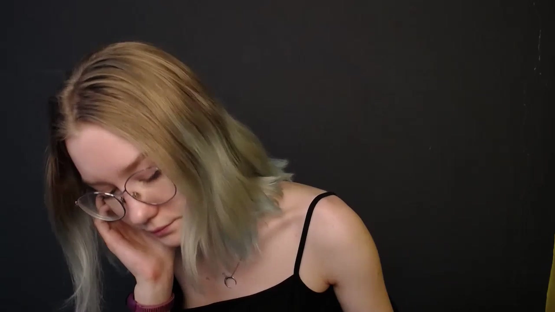 Gallery image thumbnail from MerryMarx's myfreecams stream on, 07/17/2023, 09:28 image 14 of 20