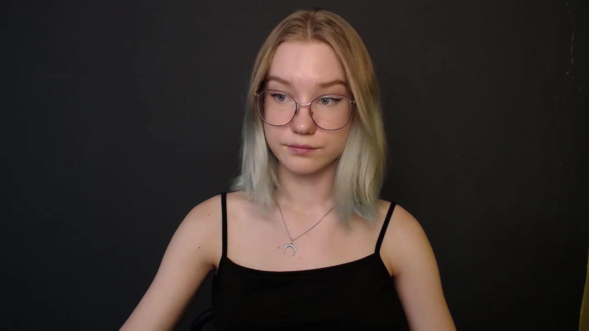 Gallery image thumbnail from MerryMarx's myfreecams stream on, 07/17/2023, 10:29 image 18 of 20