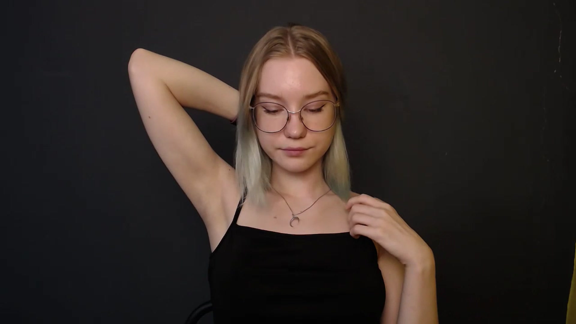 Gallery image thumbnail from MerryMarx's myfreecams stream on, 07/17/2023, 10:29 image 16 of 20