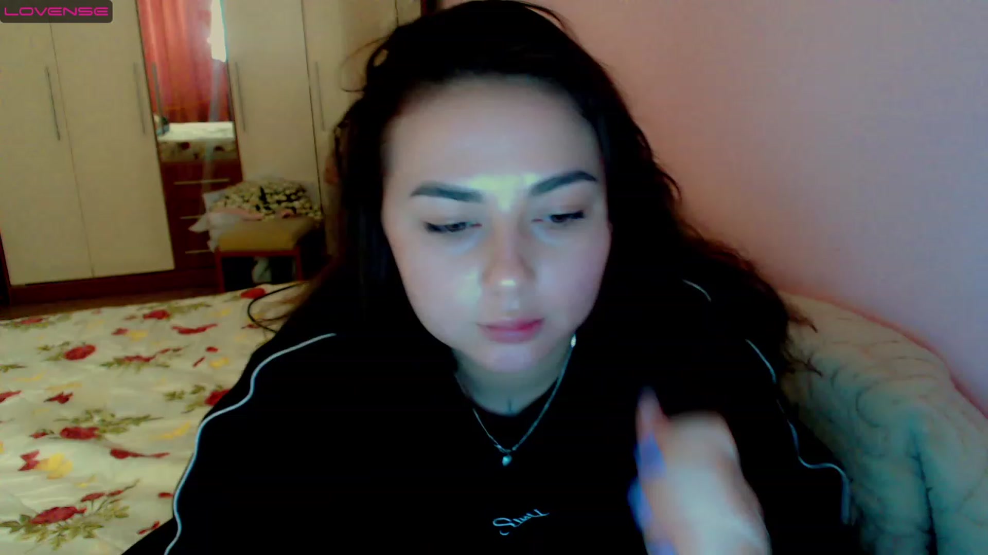 Gallery image thumbnail from MerryTin's myfreecams stream on, 03/29/2023, 17:13 image 5 of 20