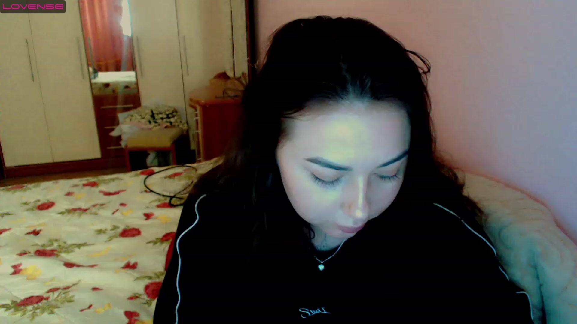 Gallery image thumbnail from MerryTin's myfreecams stream on, 03/29/2023, 17:13 image 8 of 20