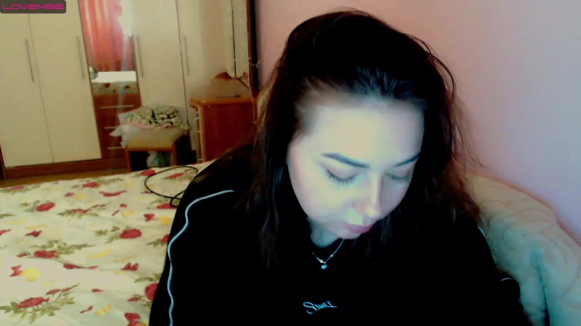 Gallery image thumbnail from MerryTin's myfreecams stream on, 03/29/2023, 17:13 image 6 of 20