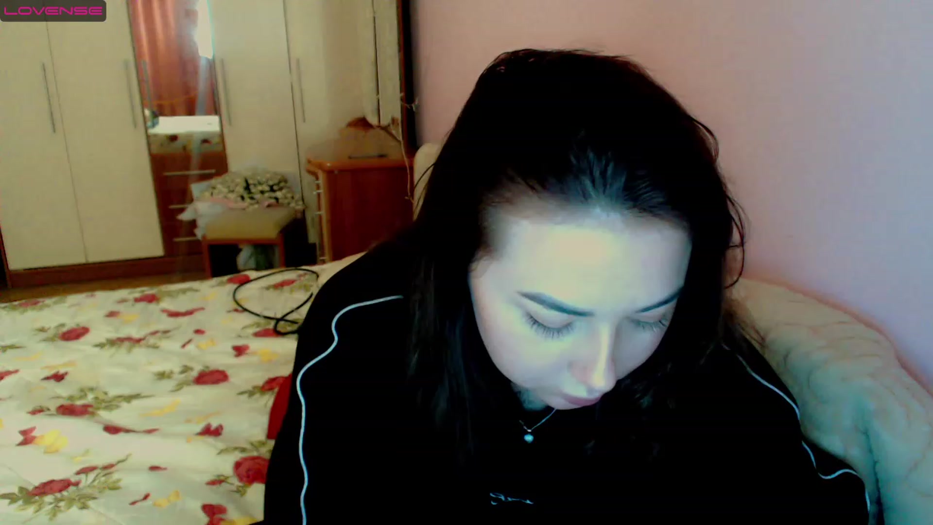 Gallery image thumbnail from MerryTin's myfreecams stream on, 03/29/2023, 17:13 image 11 of 20