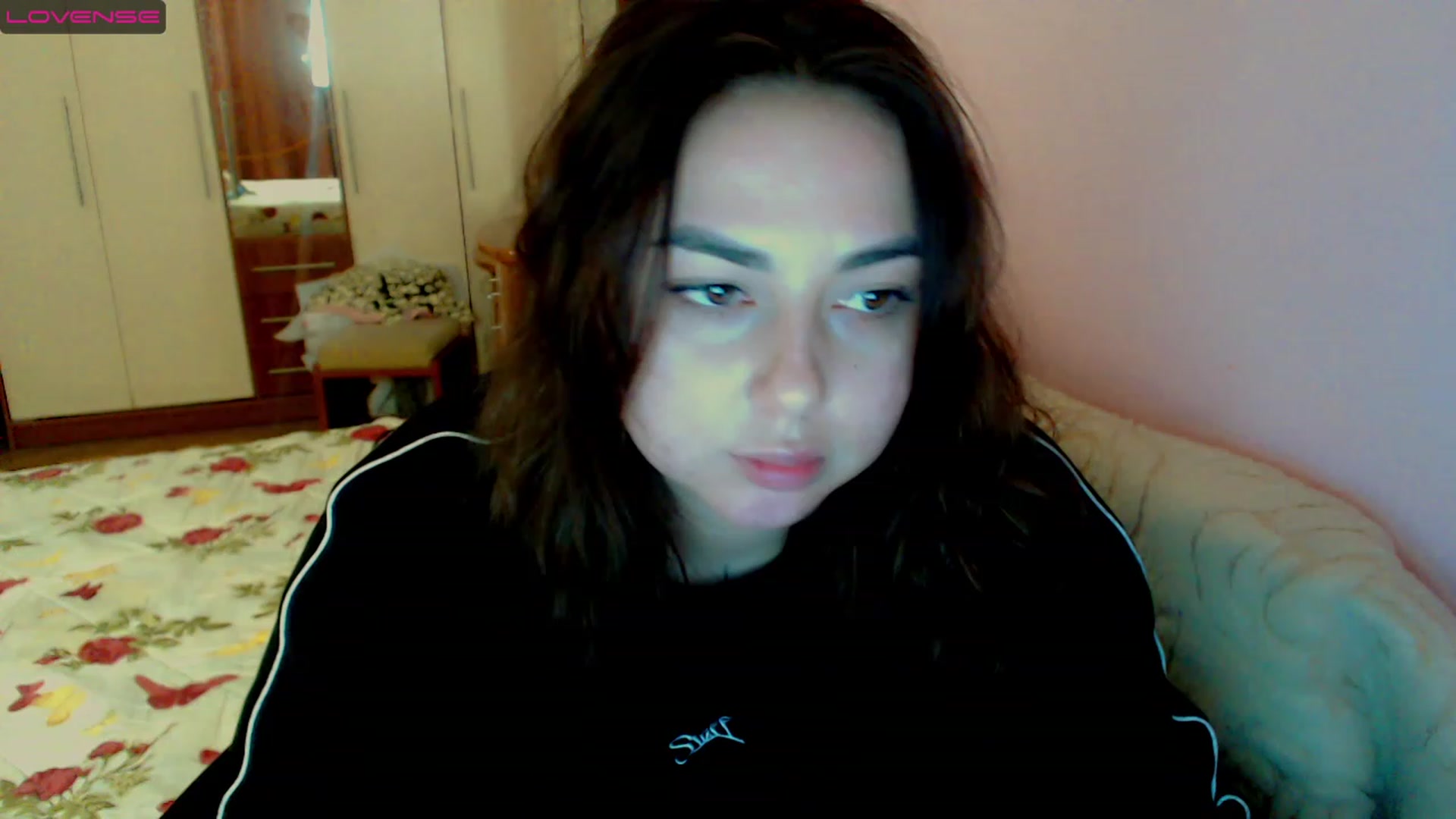 Gallery image thumbnail from MerryTin's myfreecams stream on, 03/29/2023, 18:08 image 2 of 20