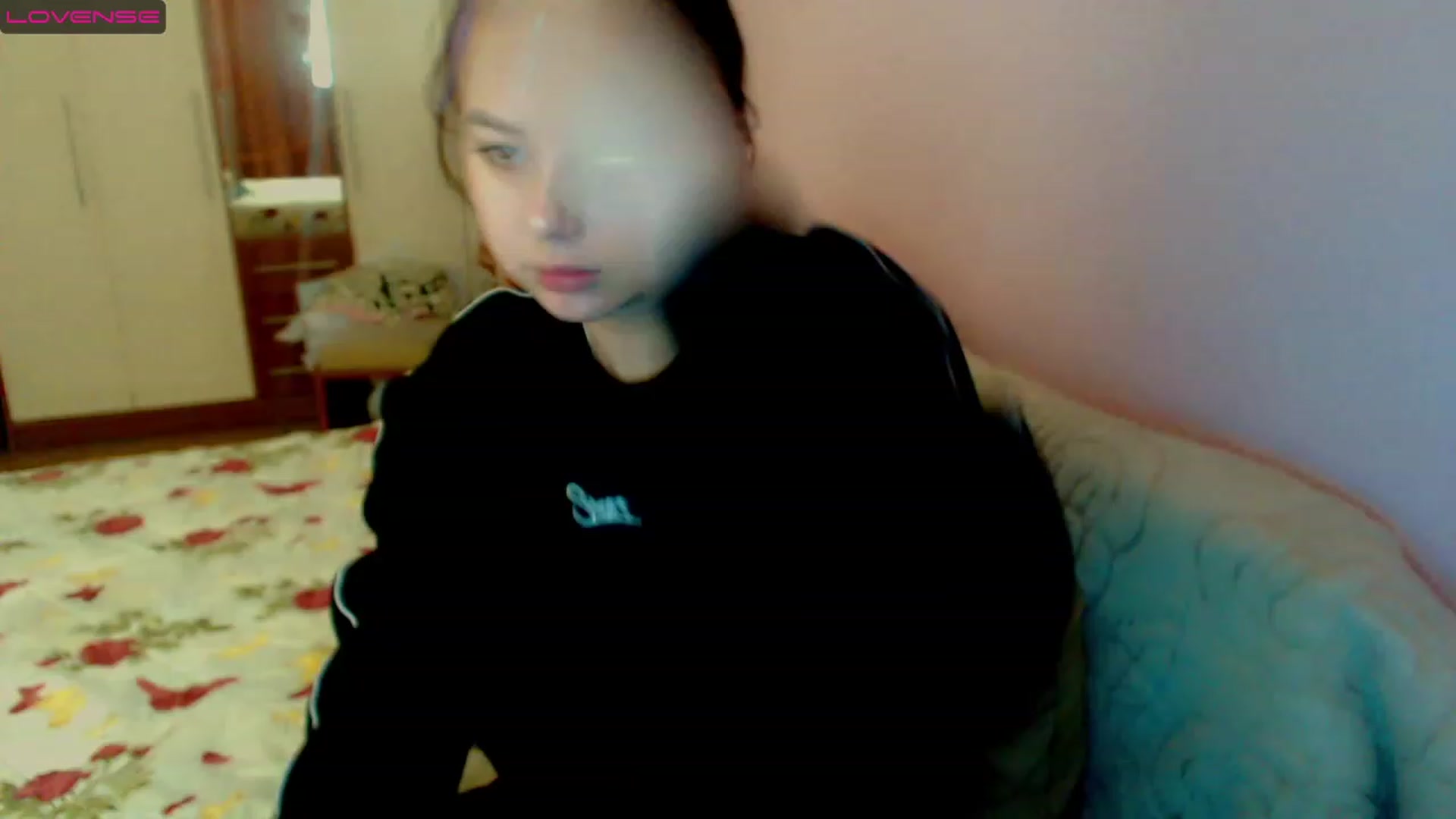 Gallery image thumbnail from MerryTin's myfreecams stream on, 03/29/2023, 18:08 image 13 of 20