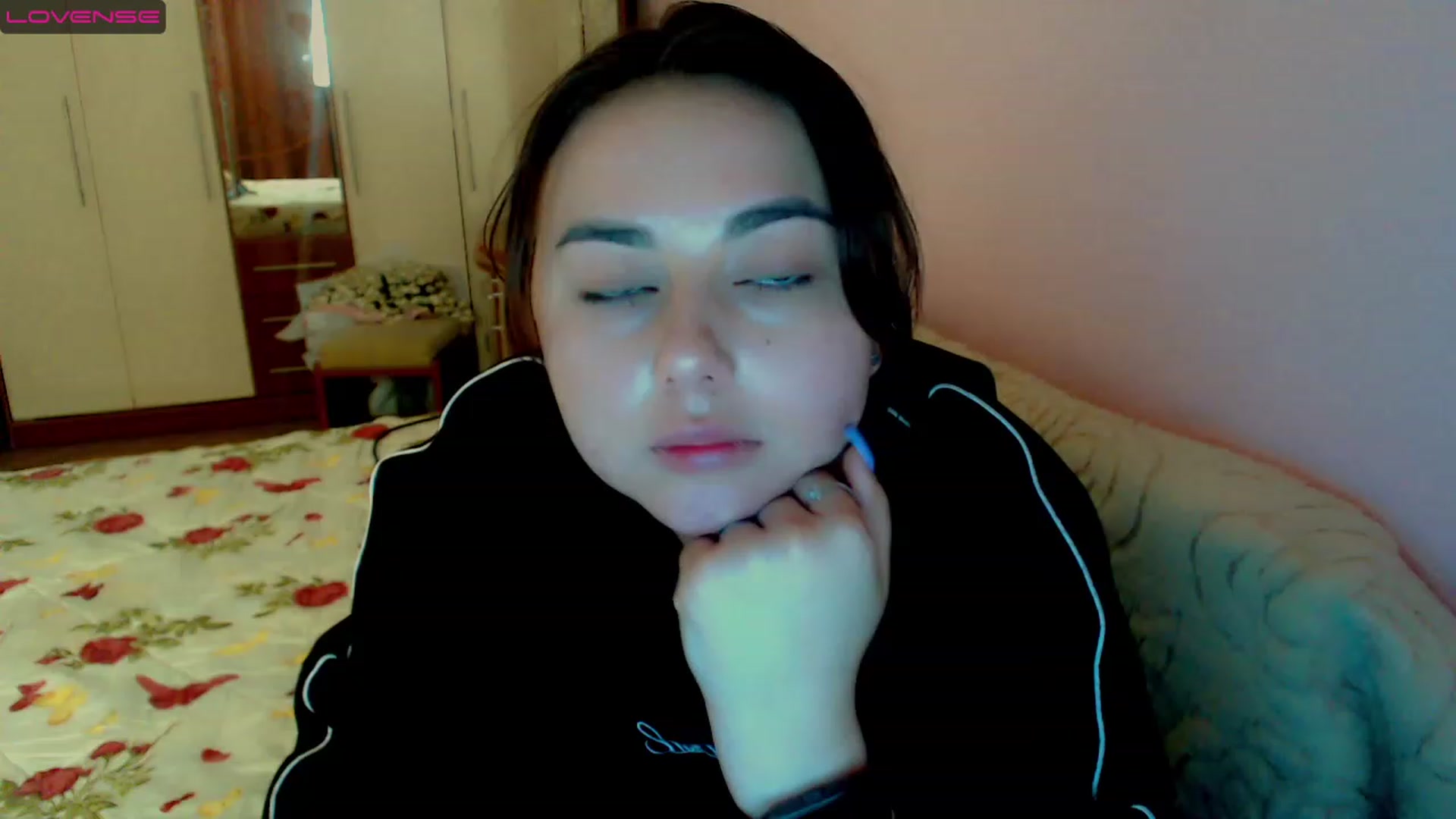 Gallery image thumbnail from MerryTin's myfreecams stream on, 03/29/2023, 18:08 image 11 of 20