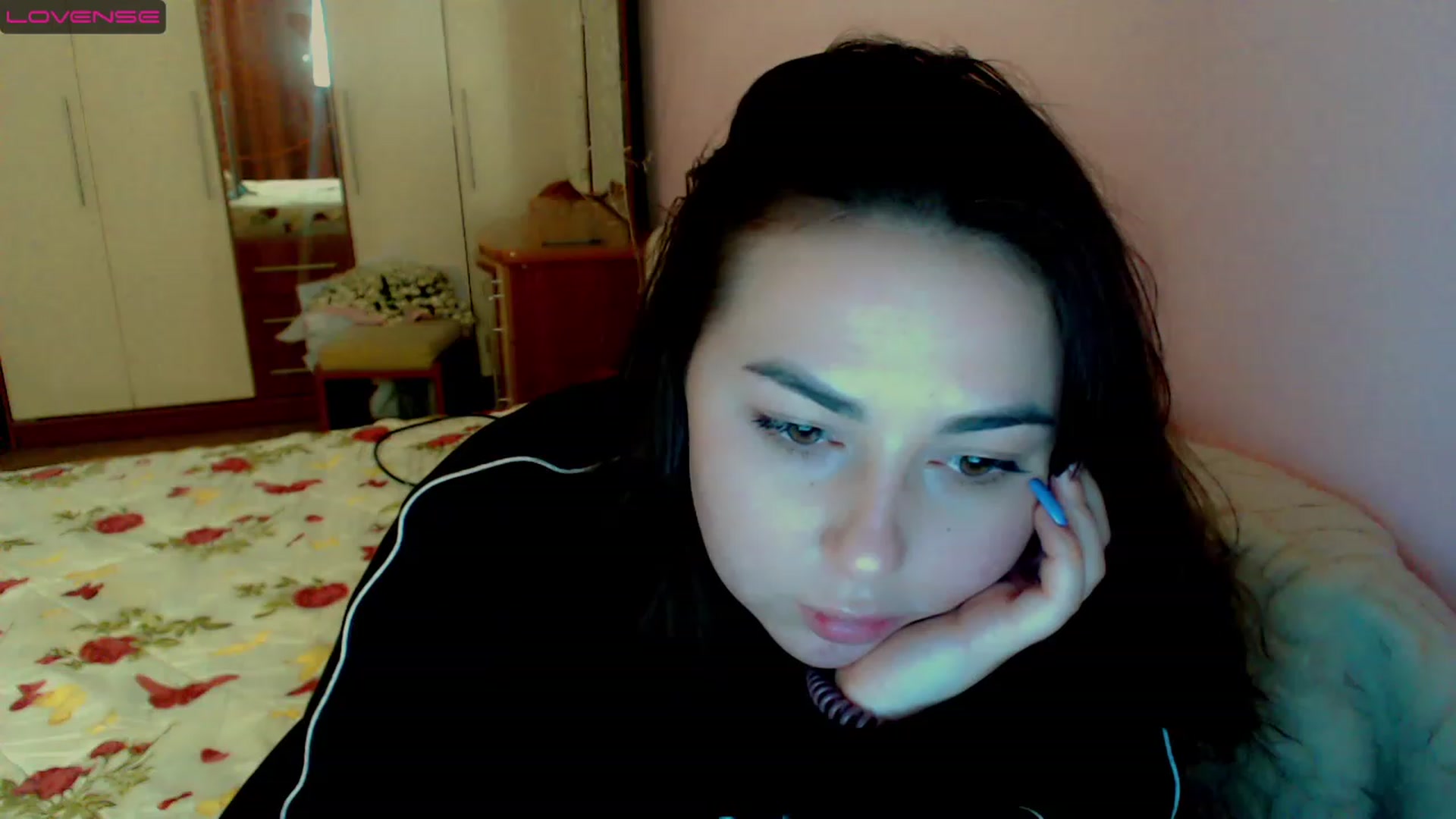 Gallery image thumbnail from MerryTin's myfreecams stream on, 03/29/2023, 18:08 image 5 of 20