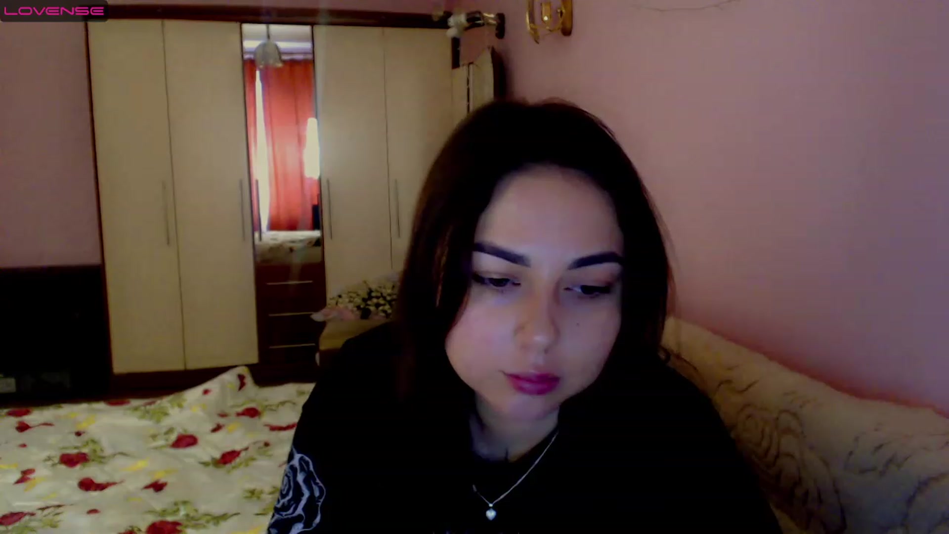 Gallery image thumbnail from MerryTin's myfreecams stream on, 03/30/2023, 15:09 image 7 of 20